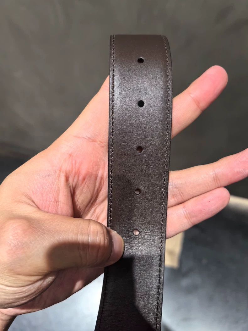 GUCCI Square G Smooth Buckle Reversible Belt 2501-Nextarrow