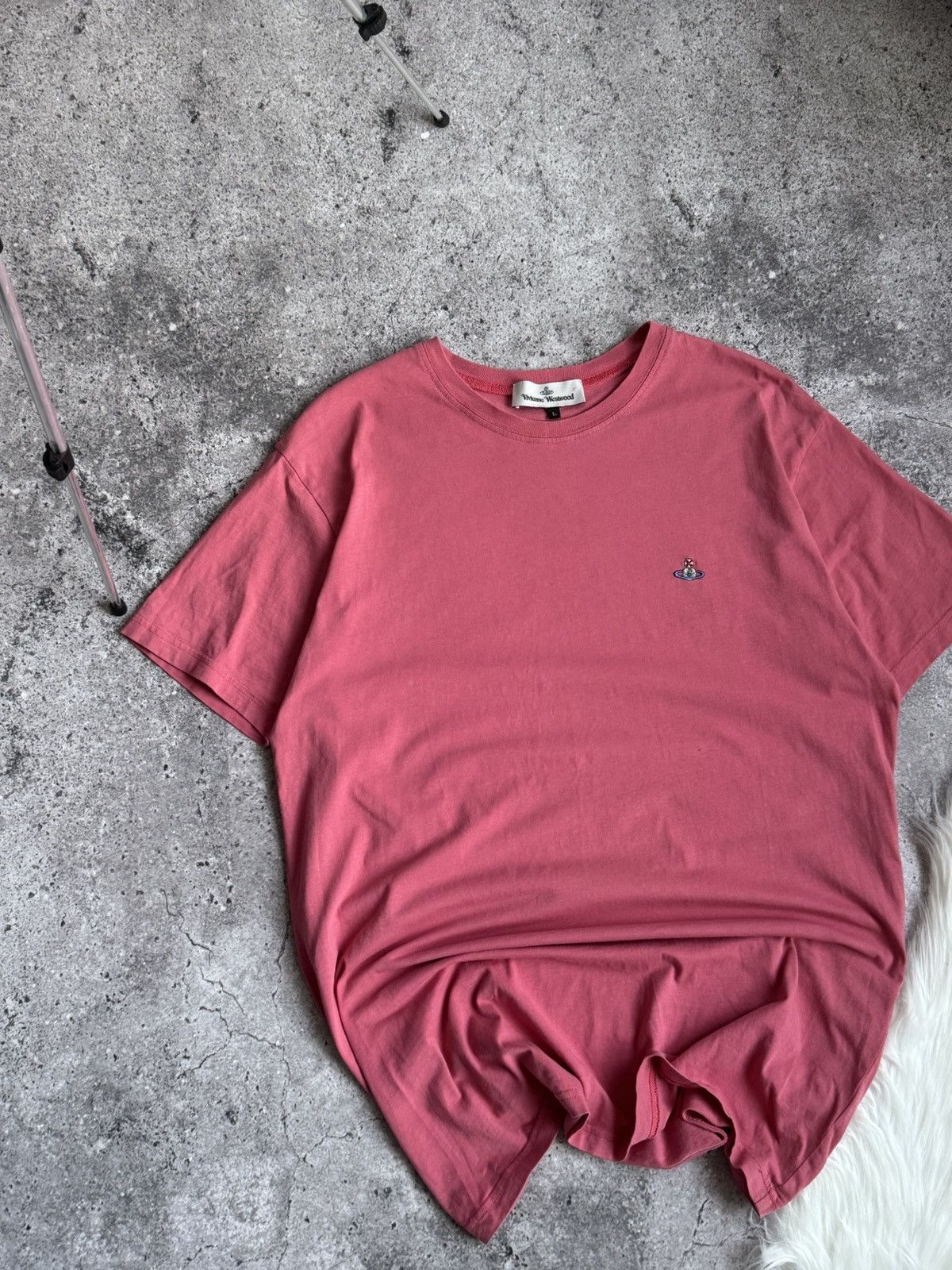 Designer × Vintage × Vivienne Westwood Vintage Vivienne Westwood Y2K pink t-shirt oversized size L Size US L / EU 52-54 / 3 - 6 Thumbnail