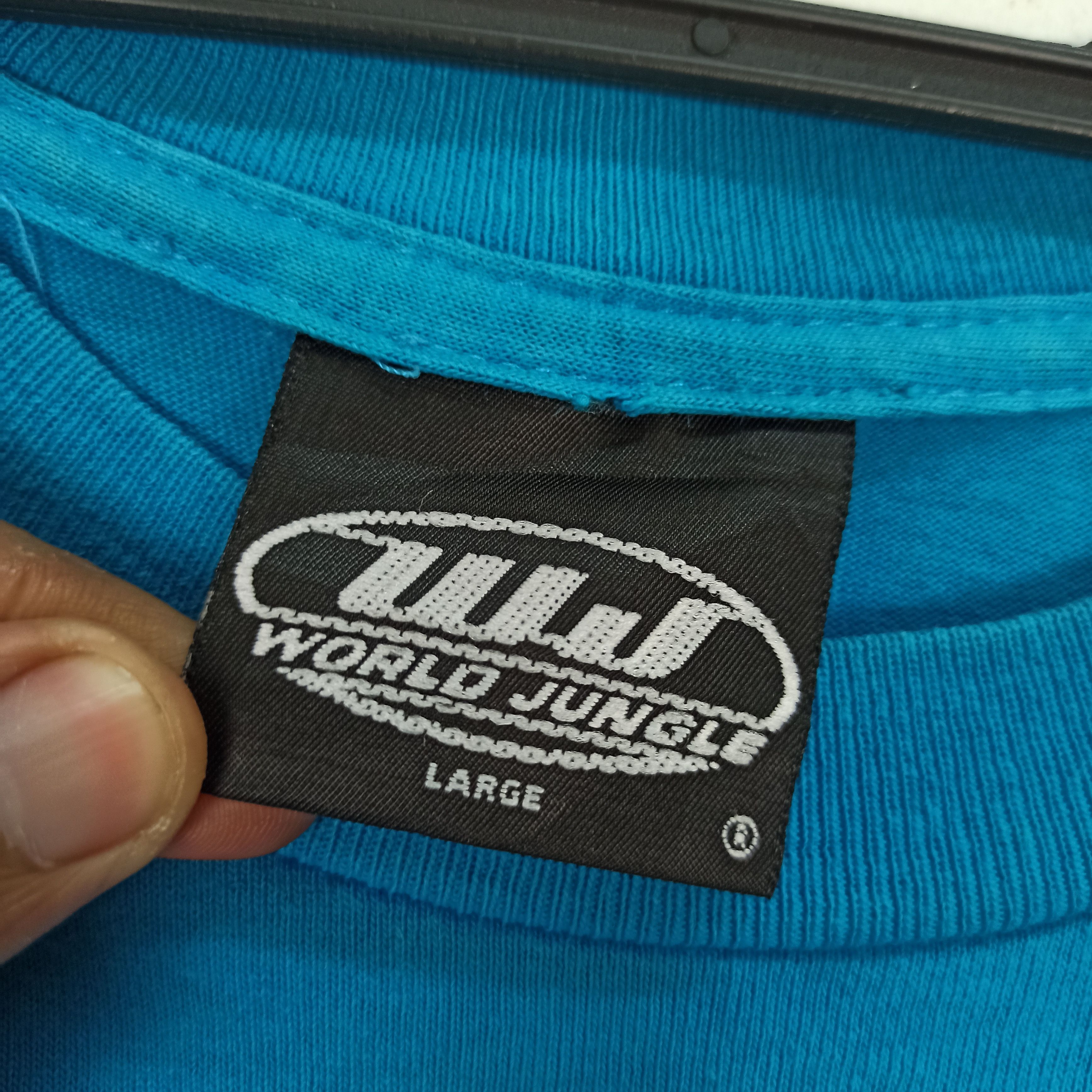 Other Vintage World Jungle Skateboard Tshirt Size US L / EU 52-54 / 3 - 6 Thumbnail