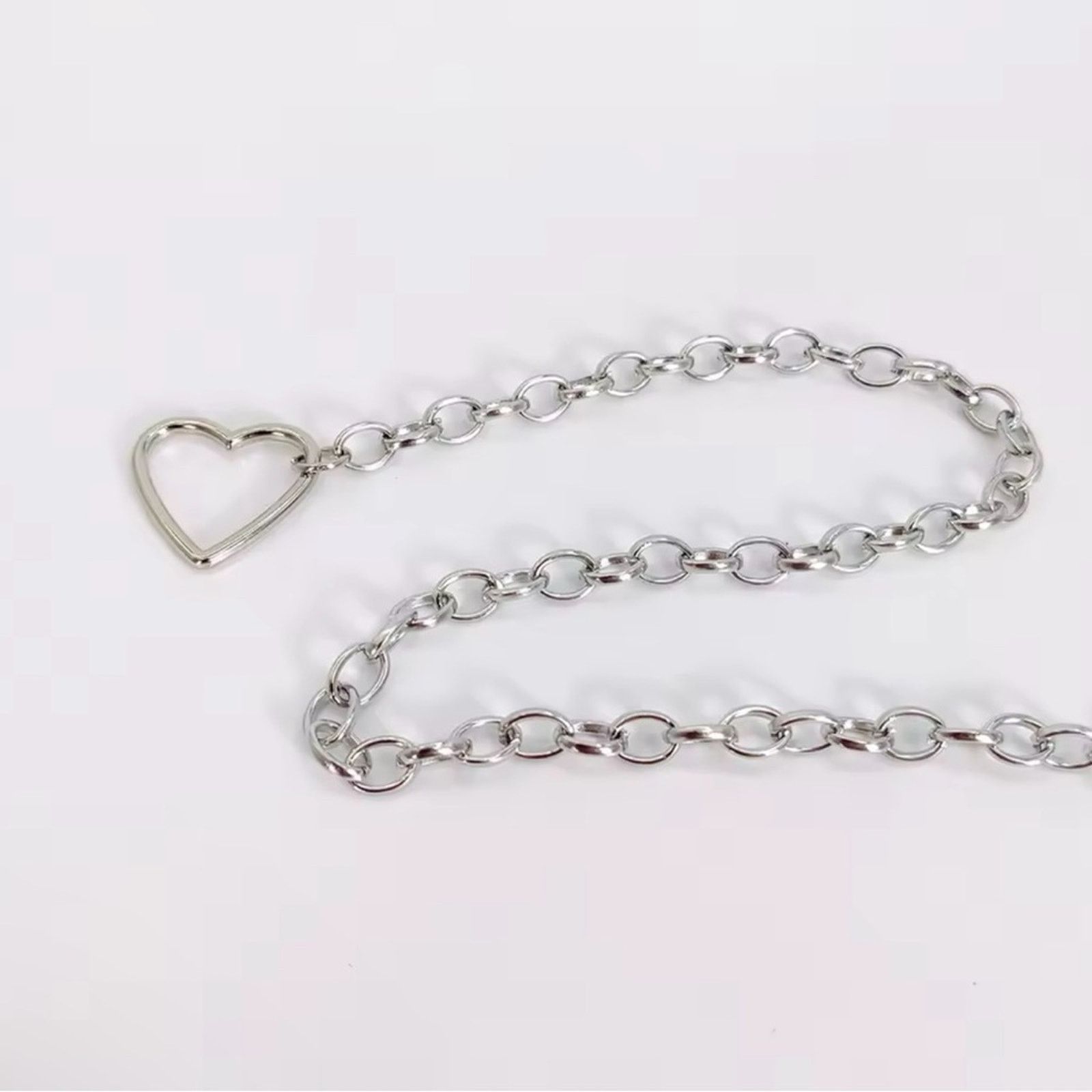 Other Silver Heart Chain Waist Belt Women’s Heart Belt Size ONE SIZE - 4 Thumbnail
