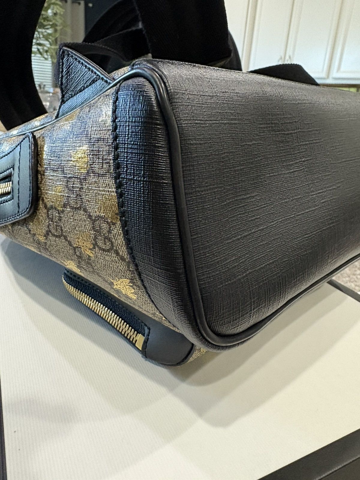 Gucci Black GG Supreme Canvas Bee Backpack Size ONE SIZE - 8 Thumbnail