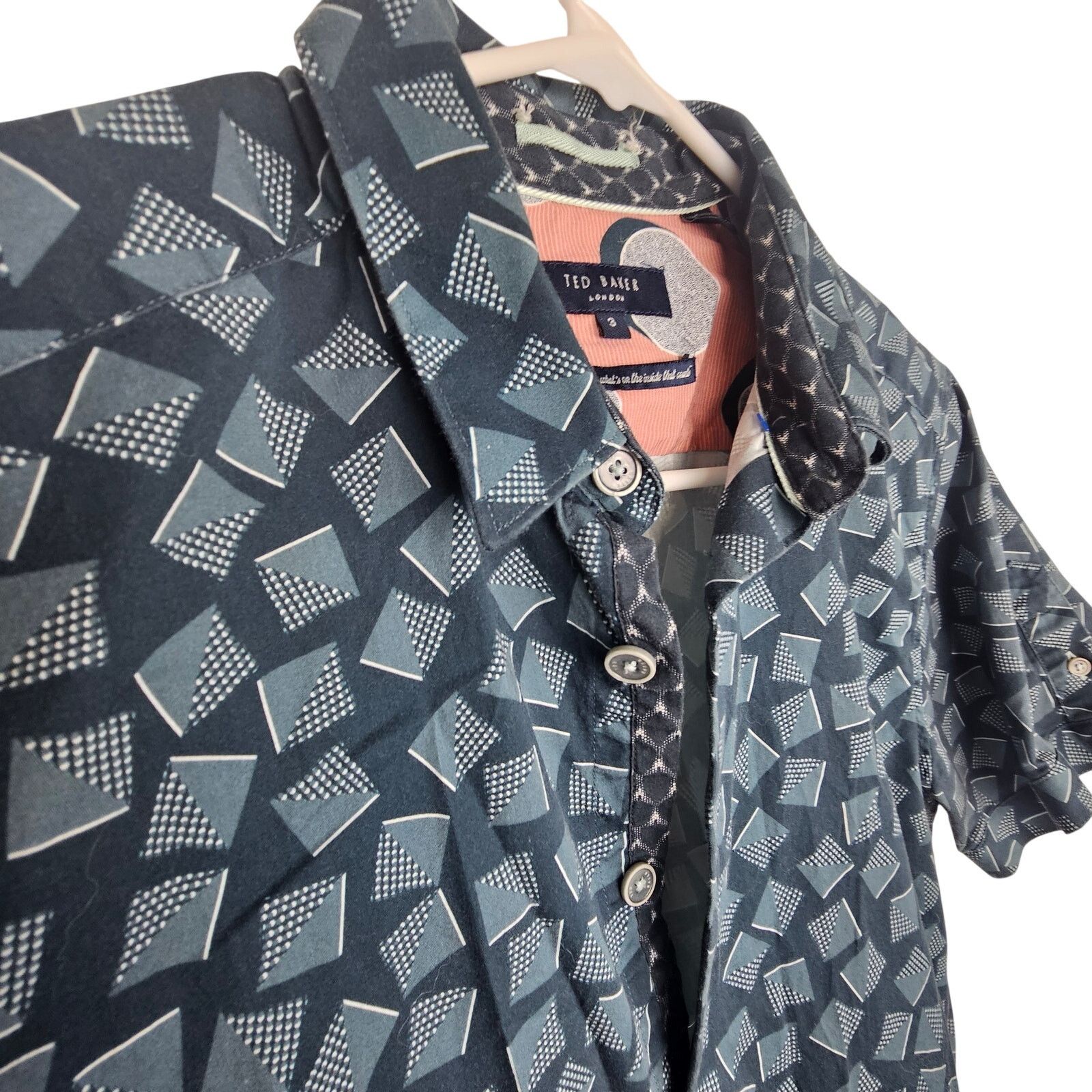 Ted Baker Ted Baker London Mens Geometric Print Button Shirt Size M Size US M / EU 48-50 / 2 - 5 Thumbnail