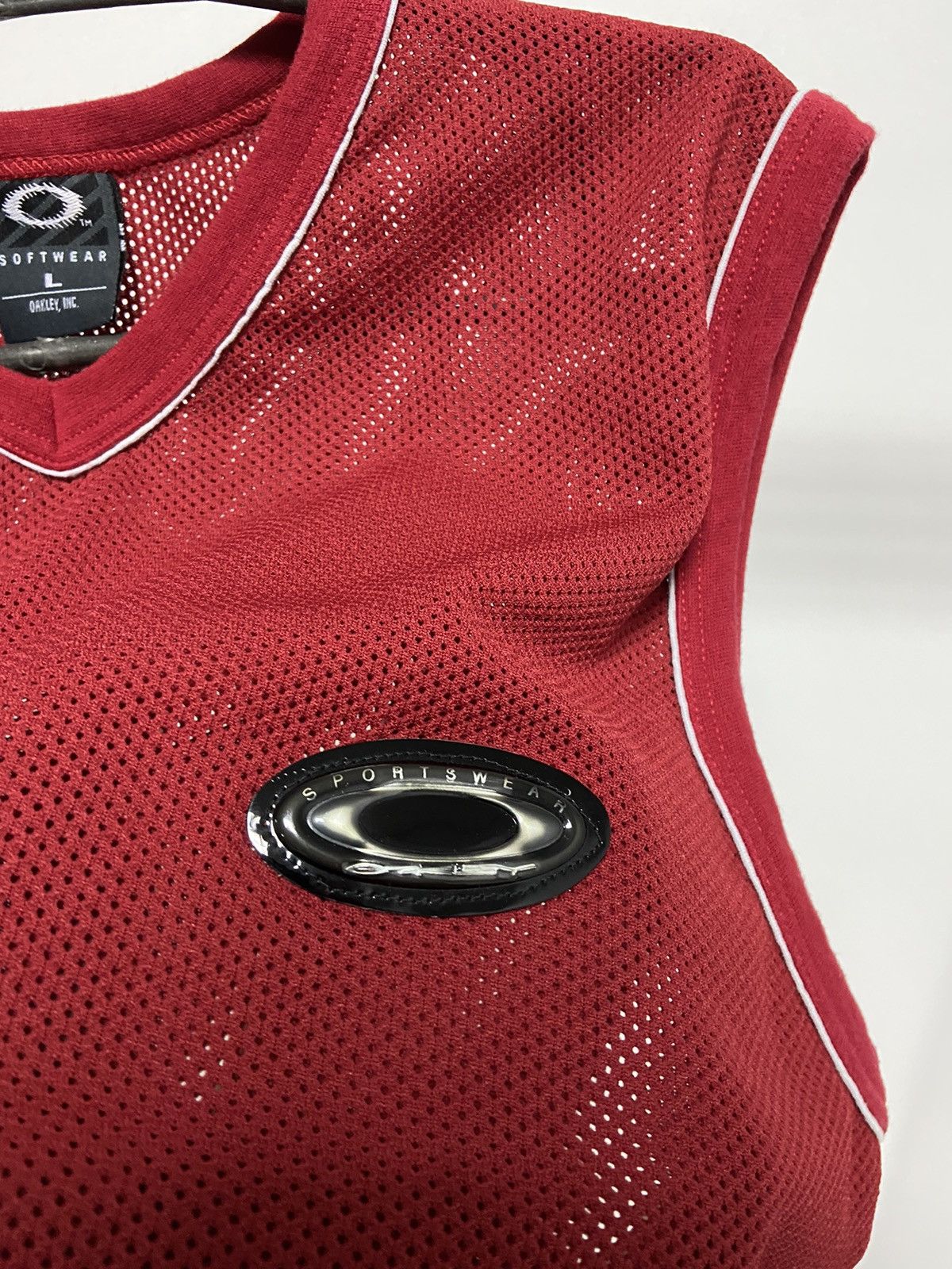 Oakley × Vintage Oakley Tank top sleeveless vest Mesh Vintage Small Logo Size US L / EU 52-54 / 3 - 3 Thumbnail