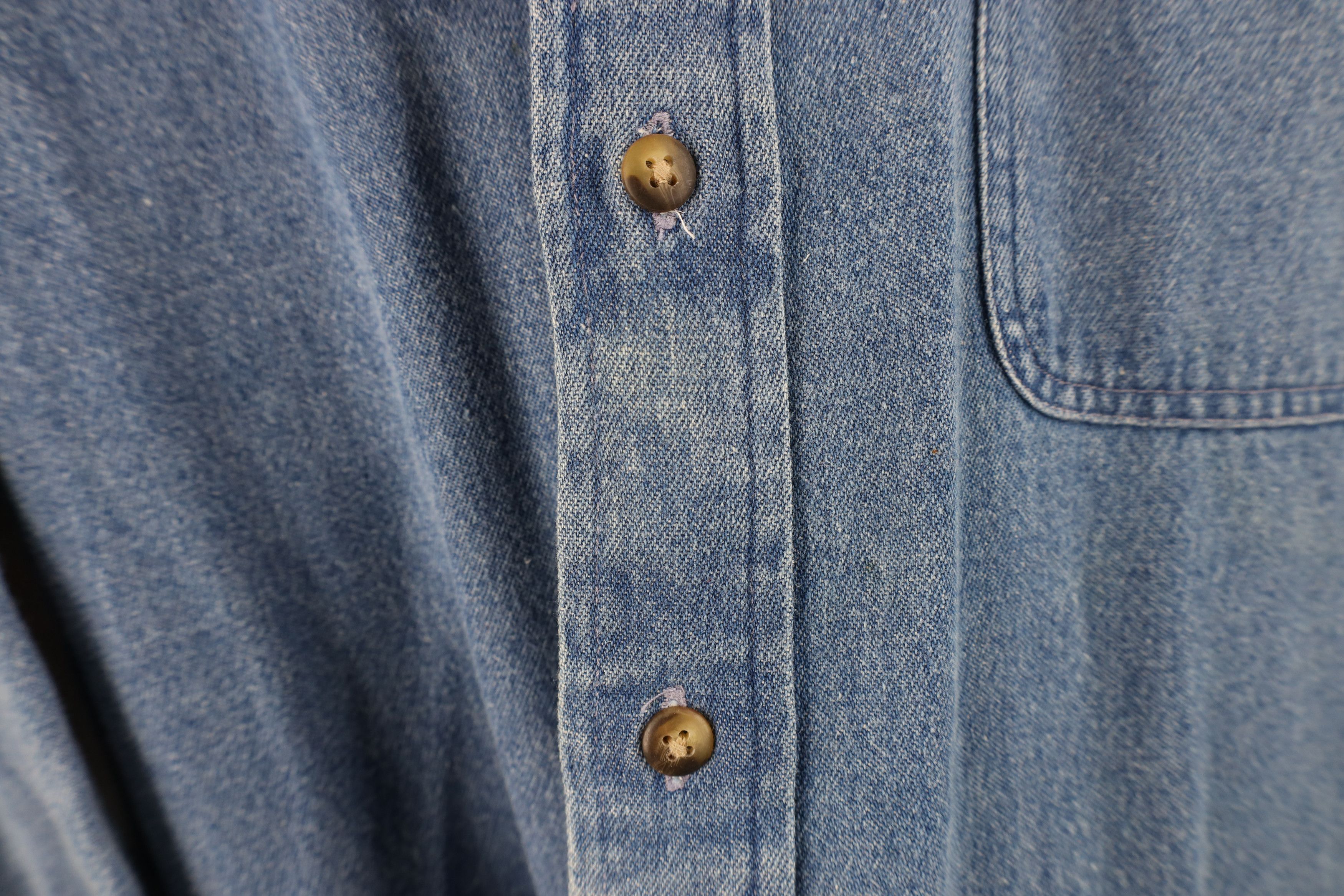 Vintage Vintage 90s Streetwear Collared Denim Jean Button Down Shirt Size US L / EU 52-54 / 3 - 5 Thumbnail