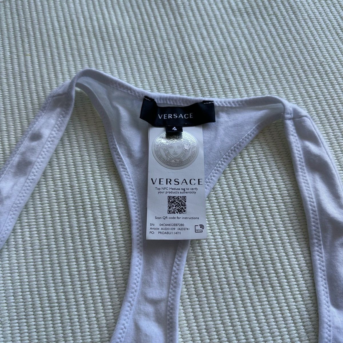Versace Versace White Scoop Greca Sports Bra Size M / US 6-8 / IT 42-44 - 3 Thumbnail