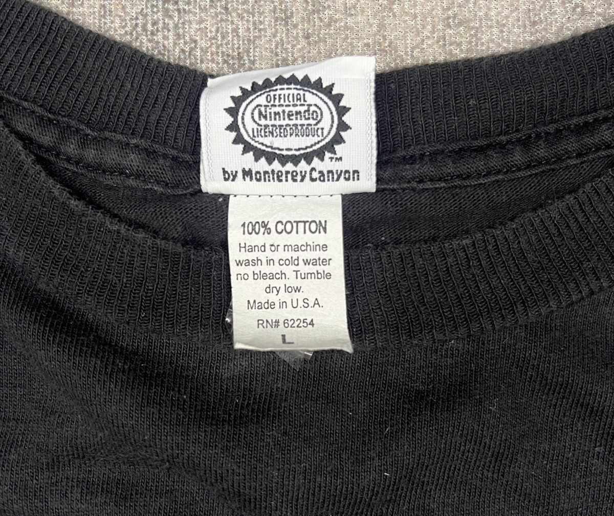 Other Vintage 90s Nintendo Pokemon Tshirt 1999 Ash Bulbasaur Poke Size US L / EU 52-54 / 3 - 7 Thumbnail