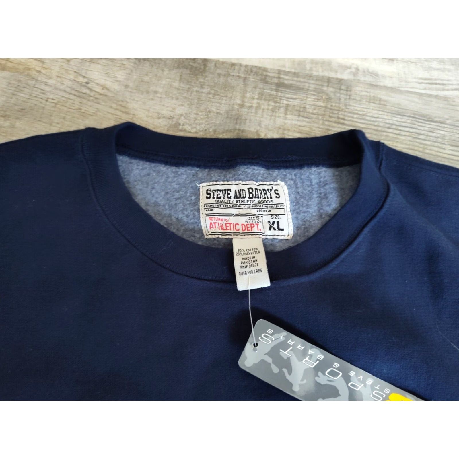 Vintage VINTAGE Steve & Barry's Sweatshirt XL Men’s Y2K College Beer 90s Fleece Pullover All Seasons Size US XL / EU 56 / 4 - 6 Thumbnail