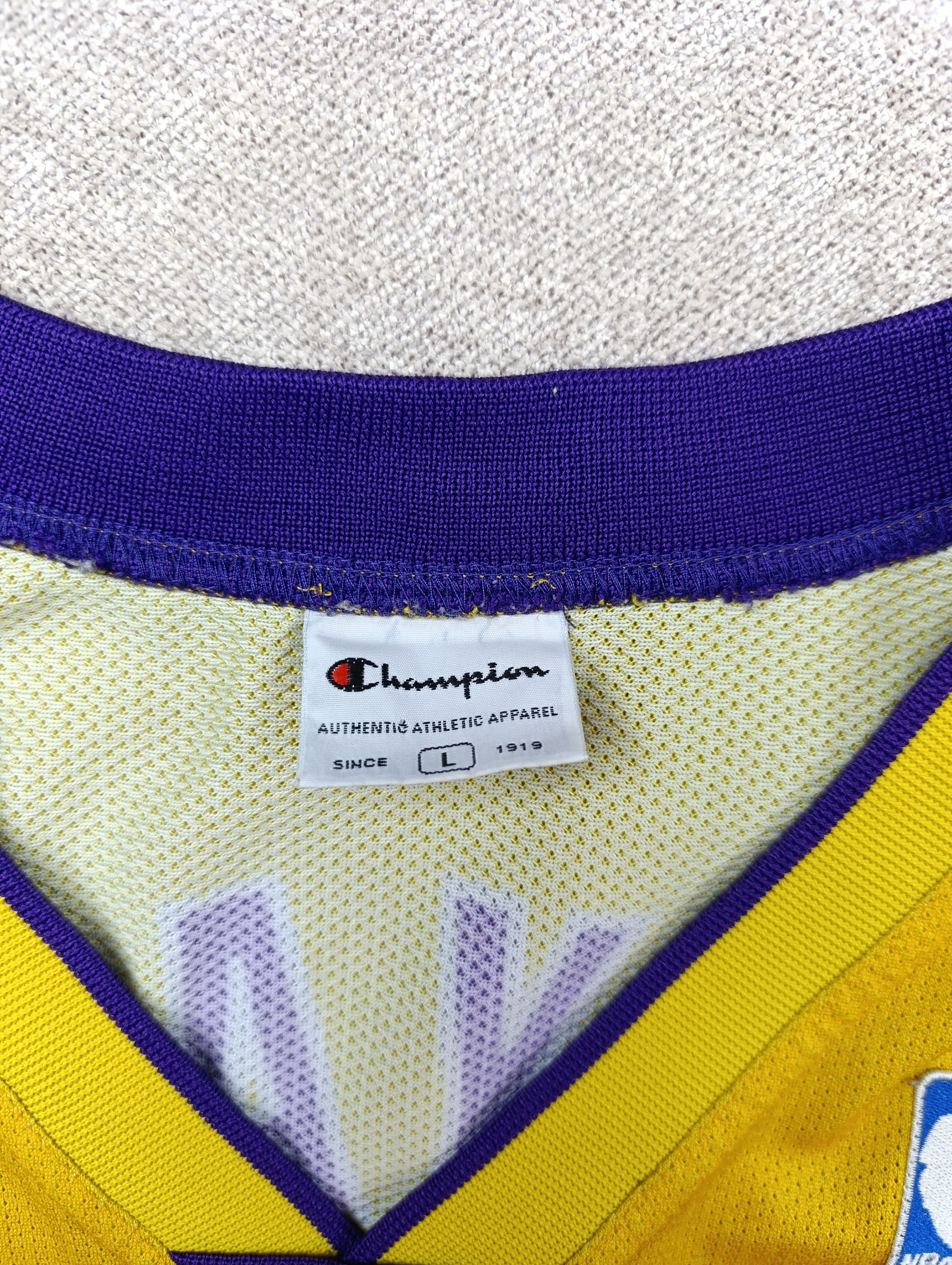Champion LOS ANGELES LAKERS BASKETBALL JERSEY CHAMPION NBA BRYANT Size US L / EU 52-54 / 3 - 13 Thumbnail