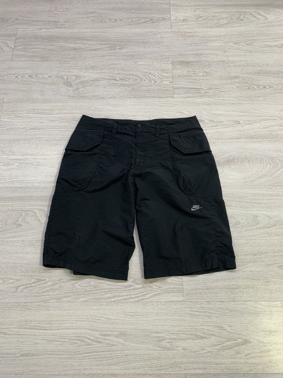 Nike × Vintage Nike vintage shorts Y2K style Size US 36 / EU 52 - 1 Thumbnail