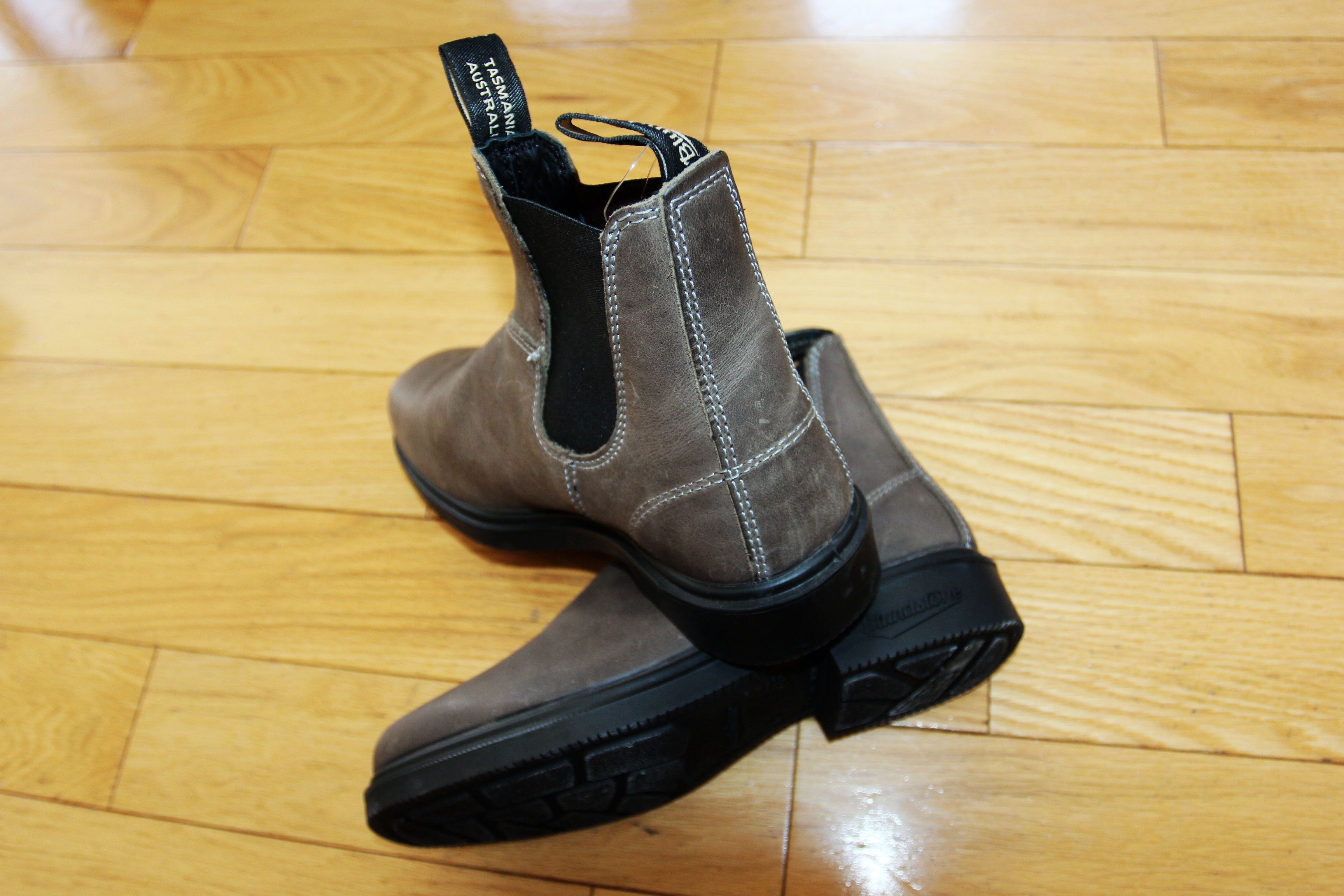 Blundstone BNWT AW23 BLUNDSTONE 1395 ELASTIC SIDED DRESS BOOTS 7 Size US 6 / EU 39 - 4 Thumbnail