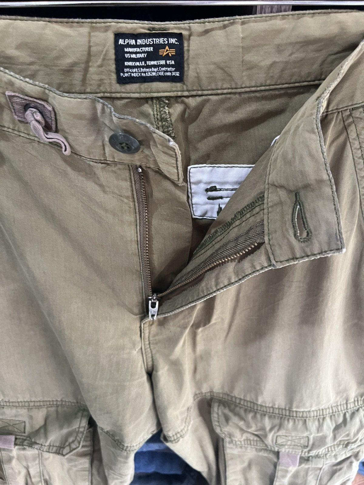 Alpha Industries 🔥Rare Alpha Industries Front Pockets Short Cargo Pants Size US 36 / EU 52 - 9 Thumbnail