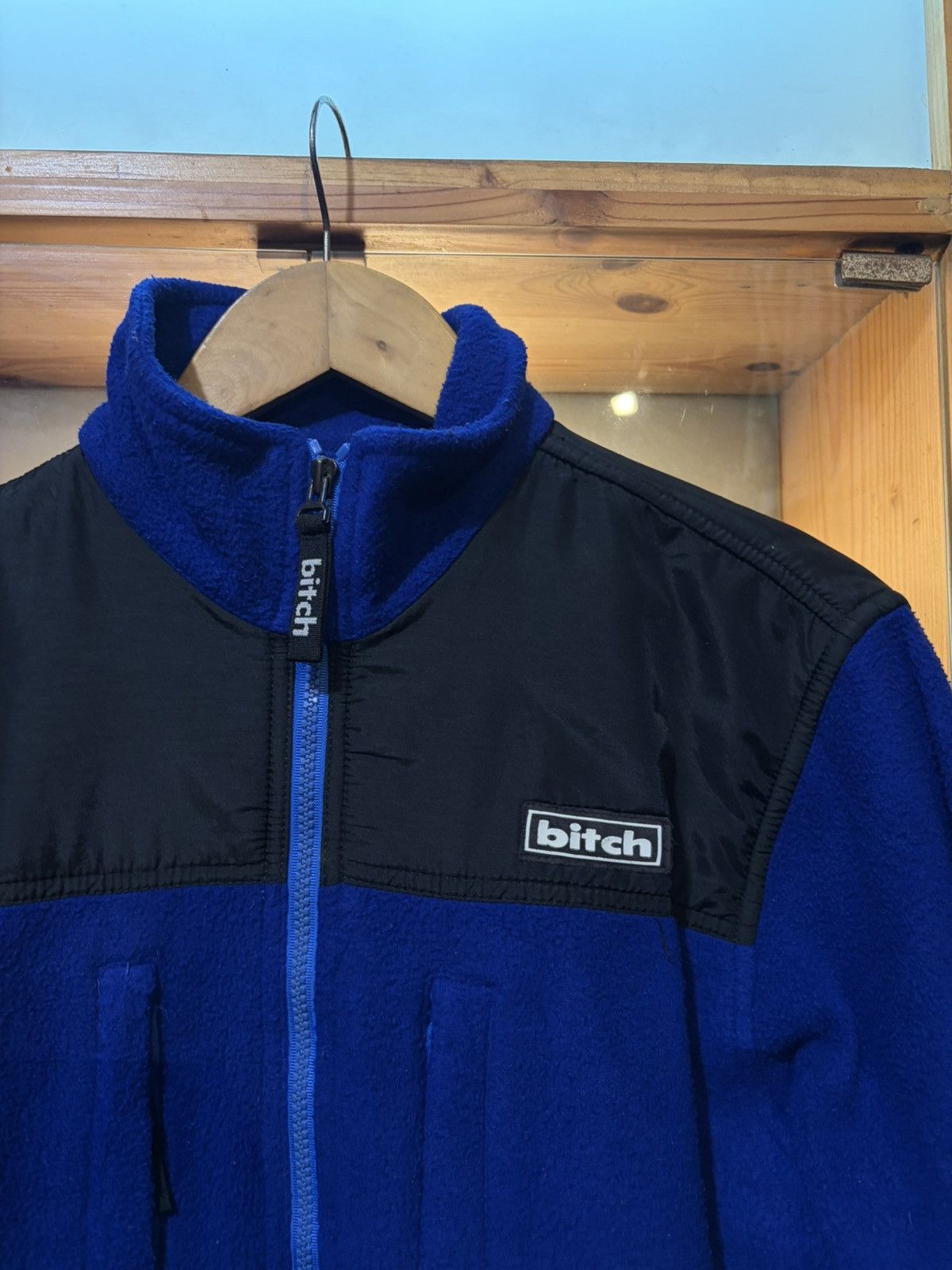 Hook-Ups Vintage 2000s Bitch Skateboards Fleece Jacket Size US L / EU 52-54 / 3 - 2 Thumbnail