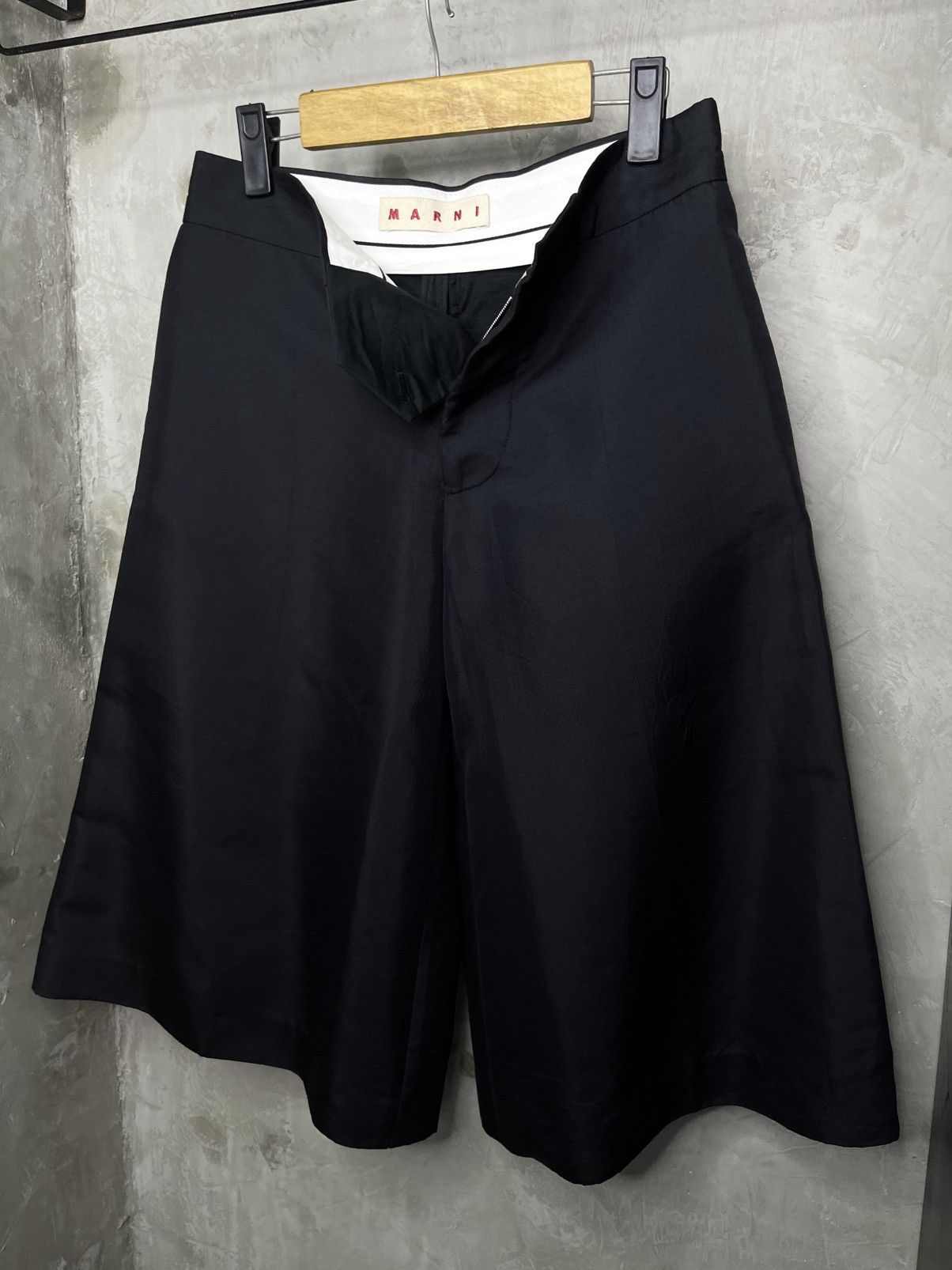 Marni Marni Wide Leg Shorts Pants Size US 28 / EU 44 - 4 Thumbnail