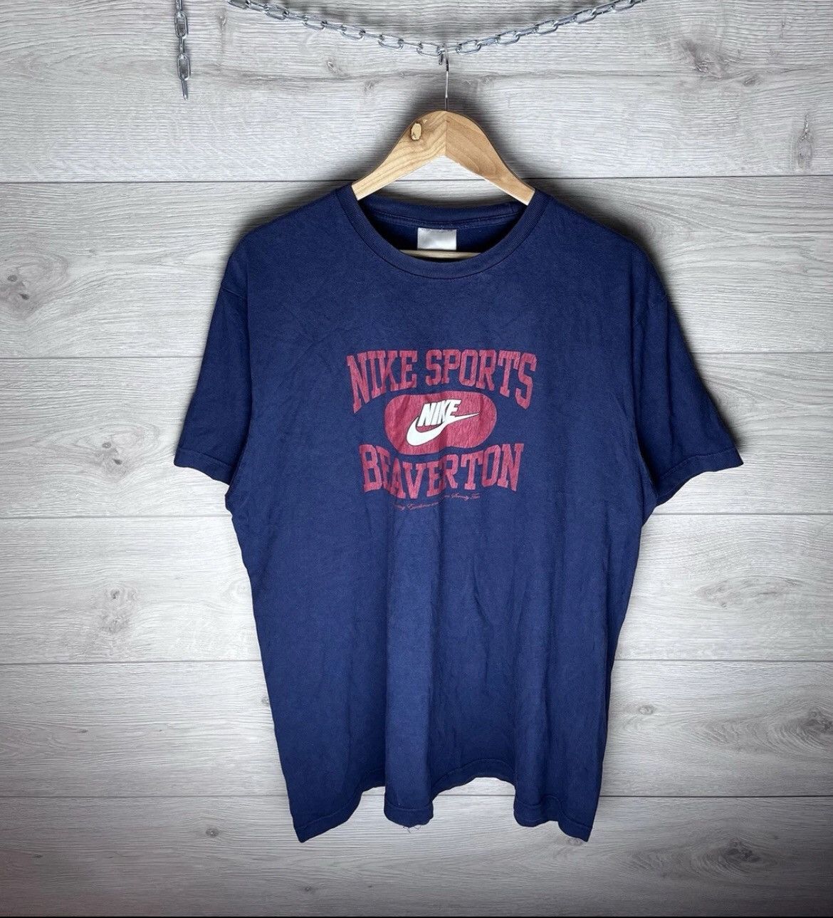 Vintage Vintage mens t-shirt Nike sports Beaverton size Xl drill Size US XL / EU 56 / 4 - 1 Thumbnail