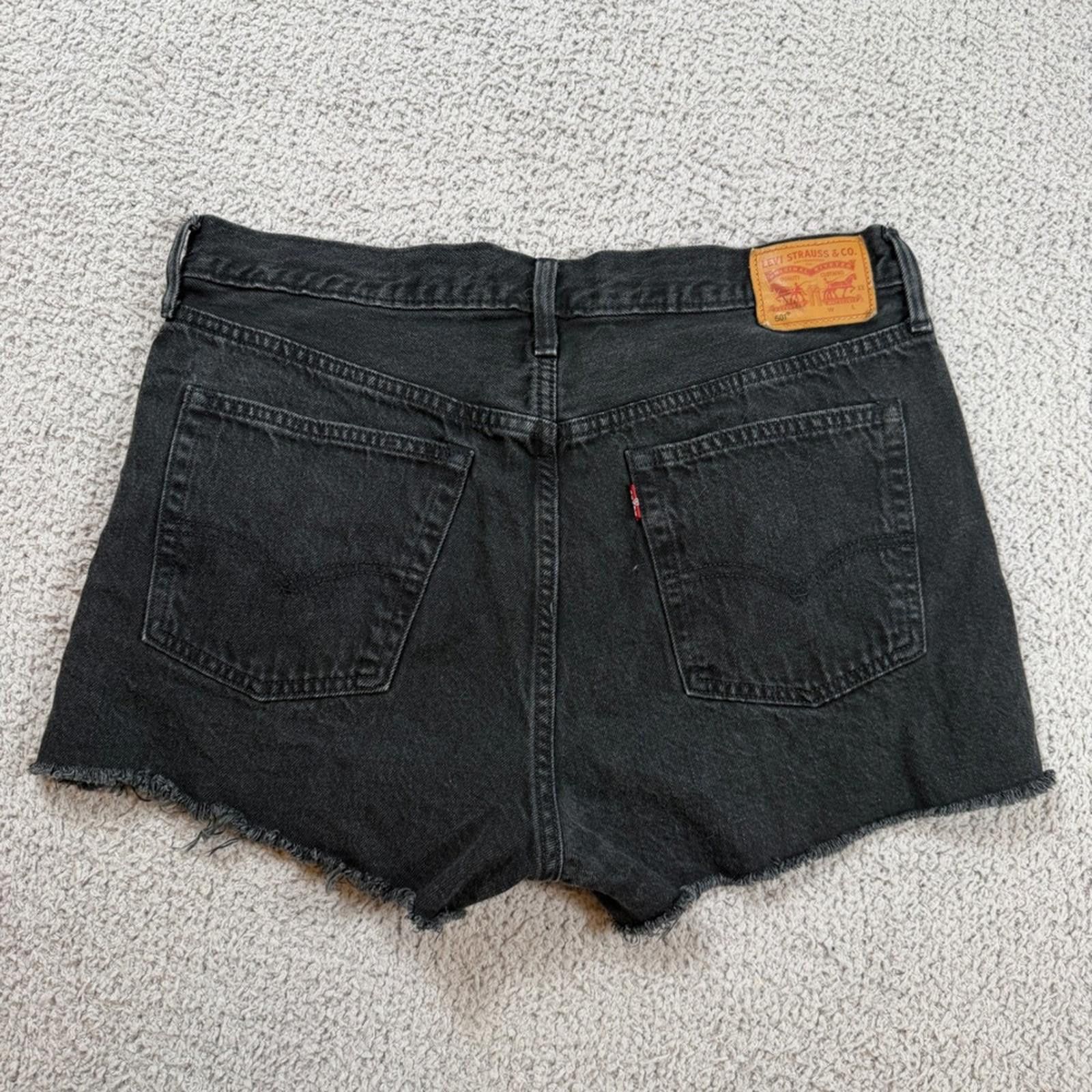 Levi's Levis 501 Denim Jean Shorts 31 Original High Rise Cut Off Size 31" - 2 Thumbnail
