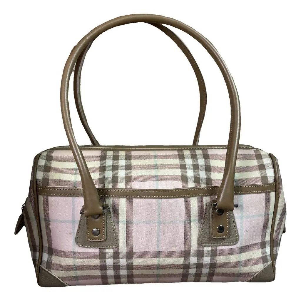 Burberry Full pattern handbag Measurements: 30x20x8cm