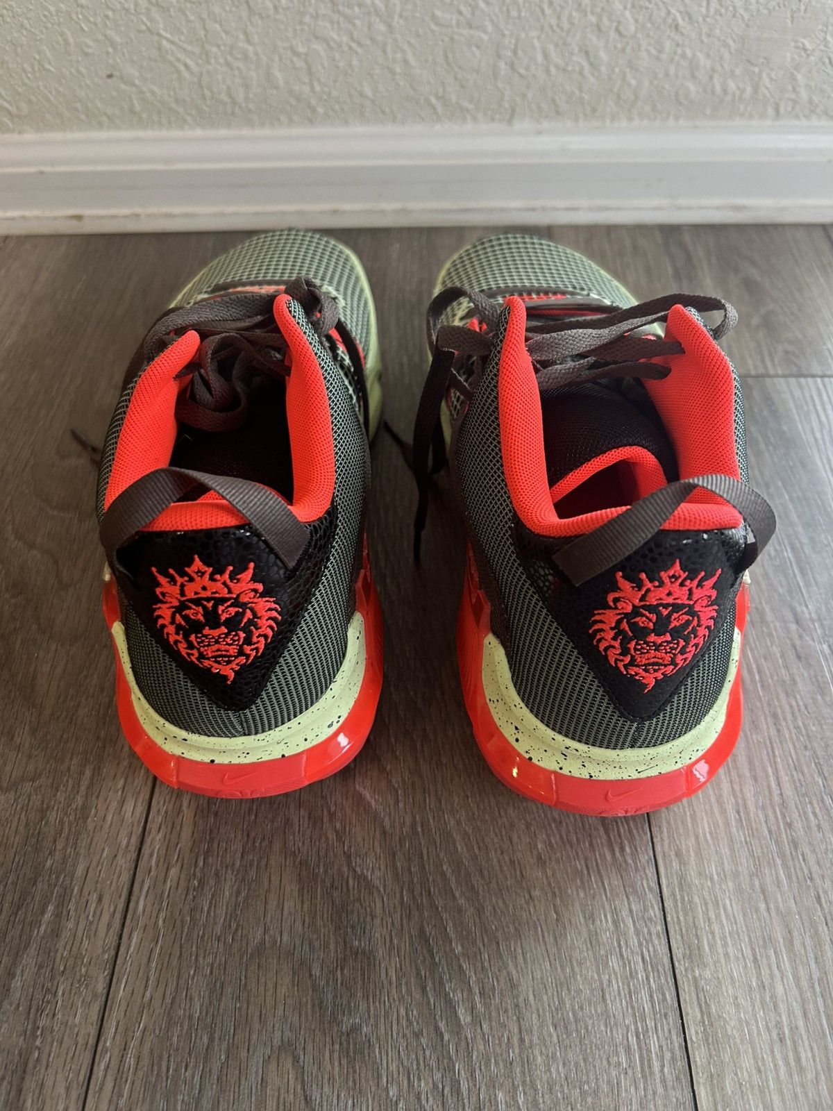 Nike NEW LeBron Witness 7 'Bright Crimson Alligator' Size US 11.5 / EU 44-45 - 2 Thumbnail