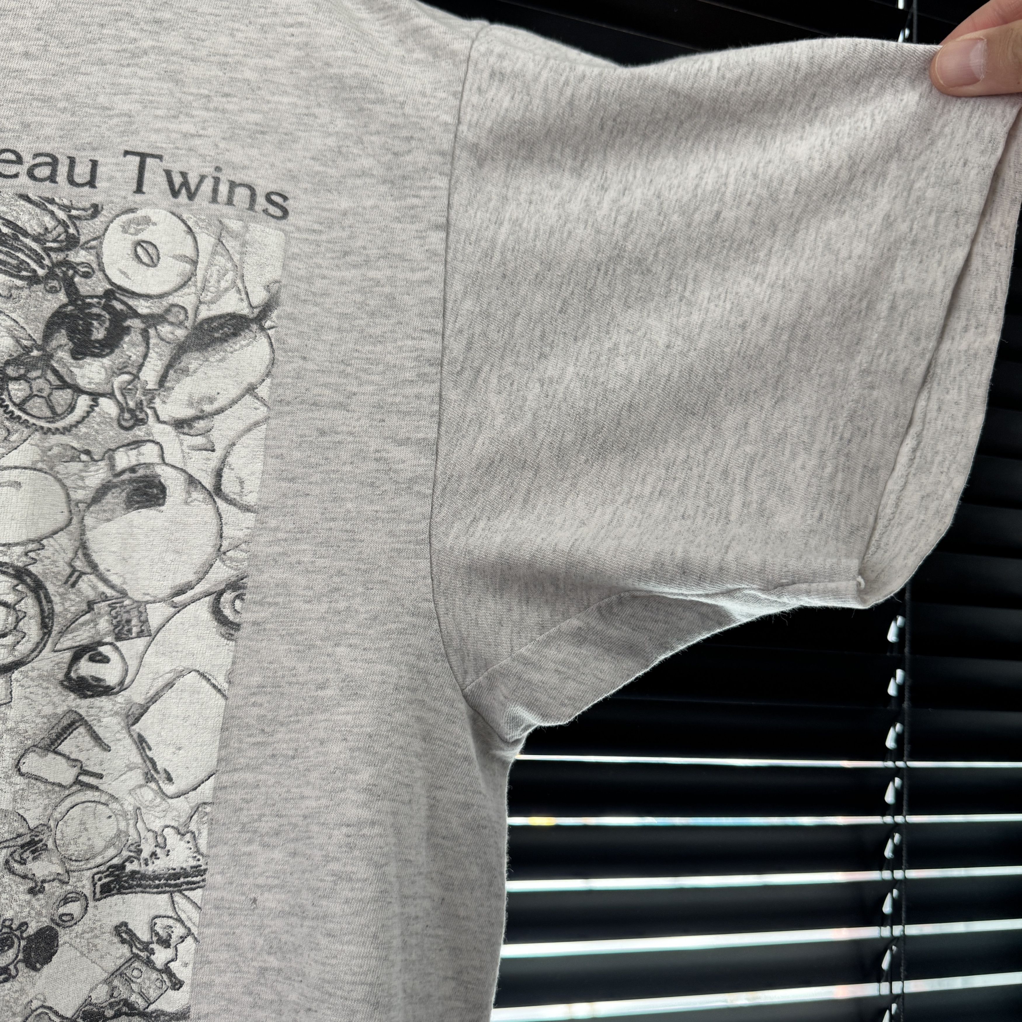 Vintage Vintage 90s Cocteau Twins 'Four Calendar Cafe' Shirt Size US XL / EU 56 / 4 - 14 Thumbnail