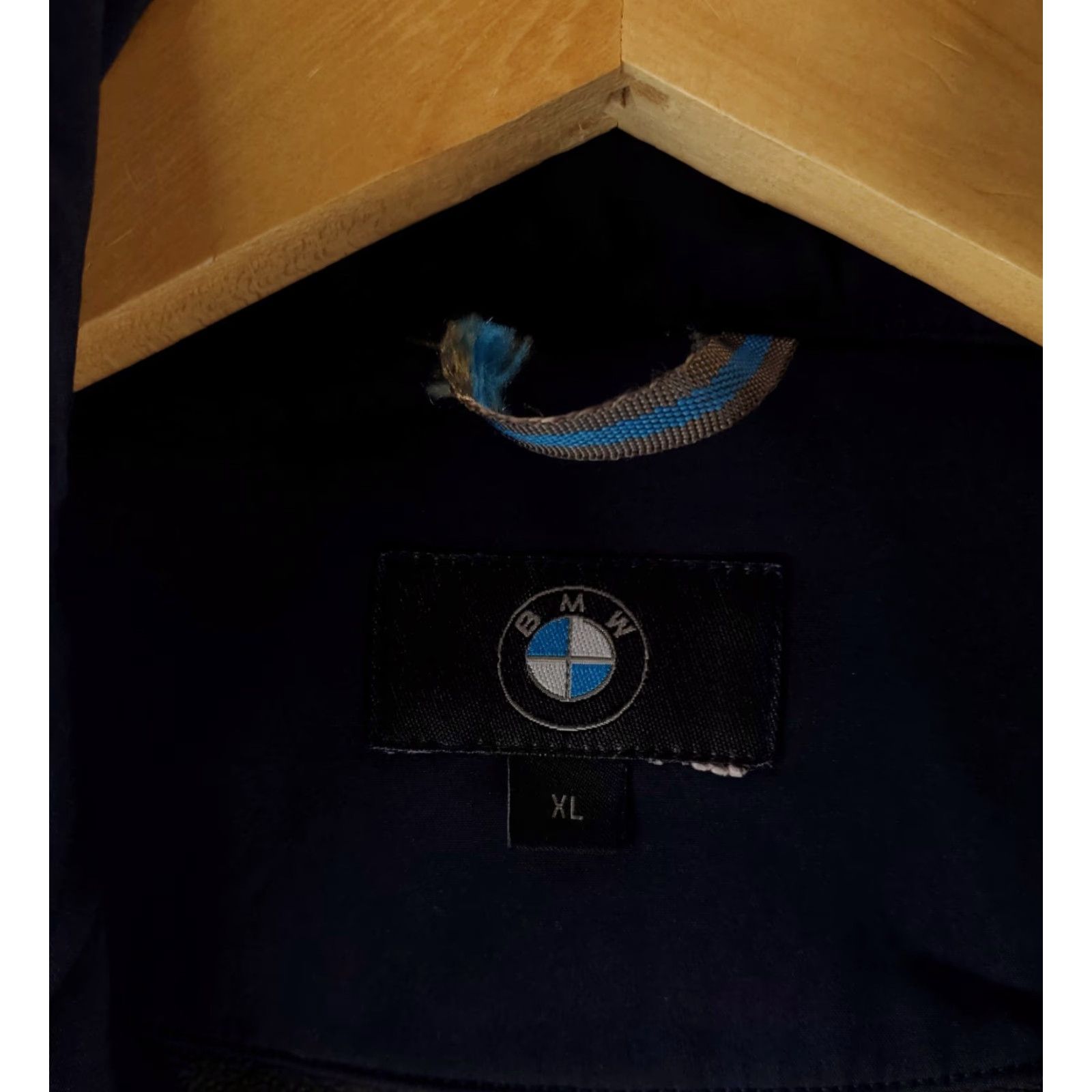 BMW BMW Full Zip Jacket Windbreaker Mens XL Navy Blue Softshell Hooded Jacket Size US XL / EU 56 / 4 - 3 Thumbnail