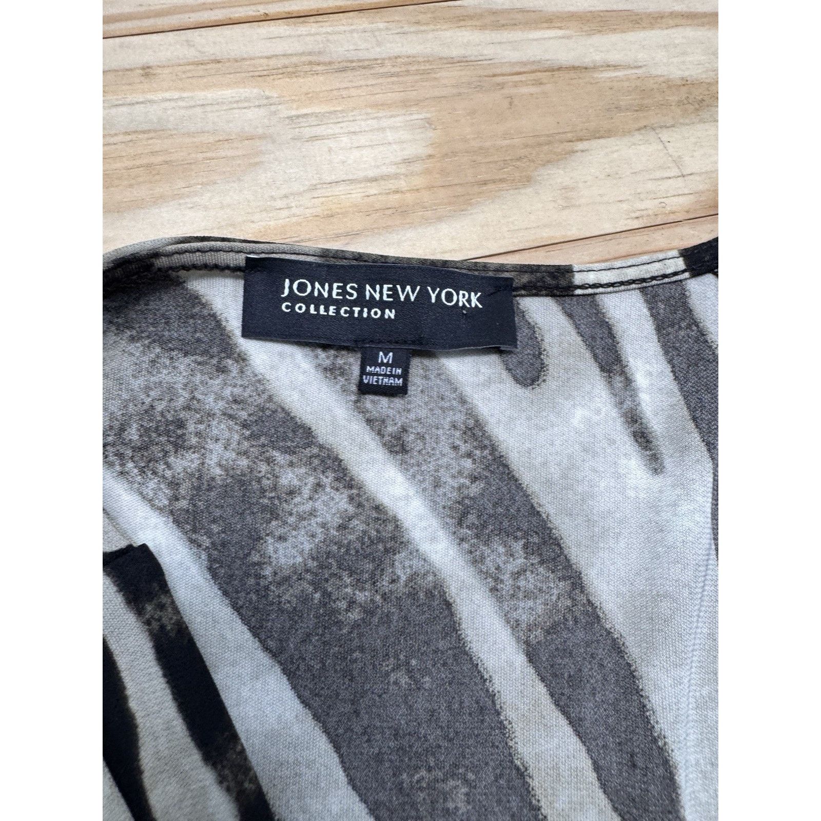Jones New York Jones New York Blouse Surplice Cross Over Women’s Size M Size M / US 6-8 / IT 42-44 - 6 Thumbnail