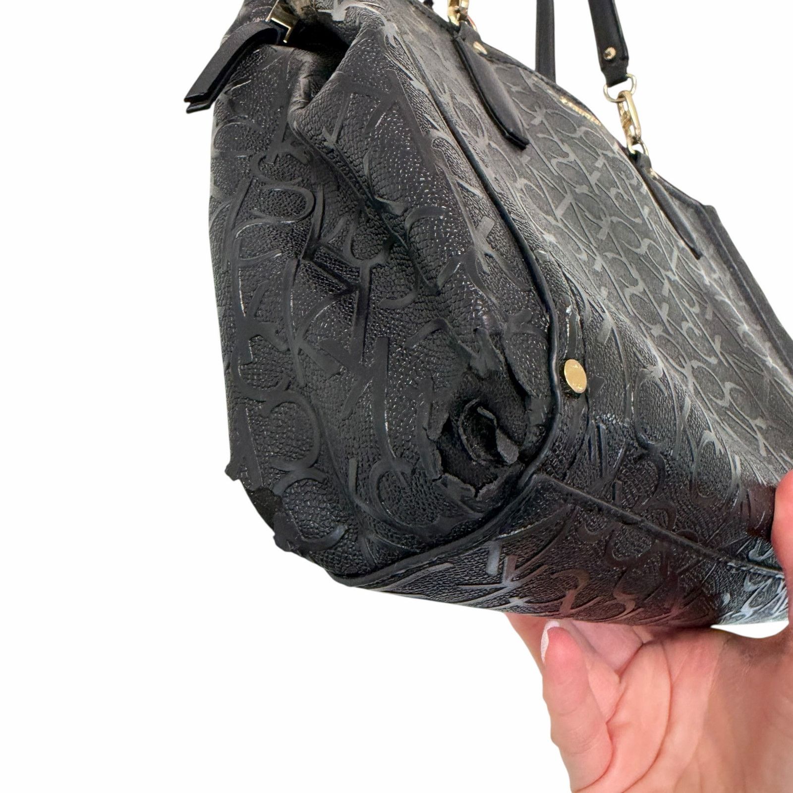 Calvin Klein Calvin Klein Black Monogram Patent Leather Handbag Size ONE SIZE - 3 Thumbnail