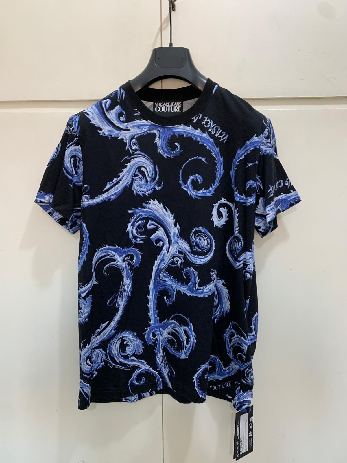 Versace Jeans Couture Versace Jeans Culture Chromo Couture Print T-shirt, size L, Size US L / EU 52-54 / 3 - 2 Thumbnail