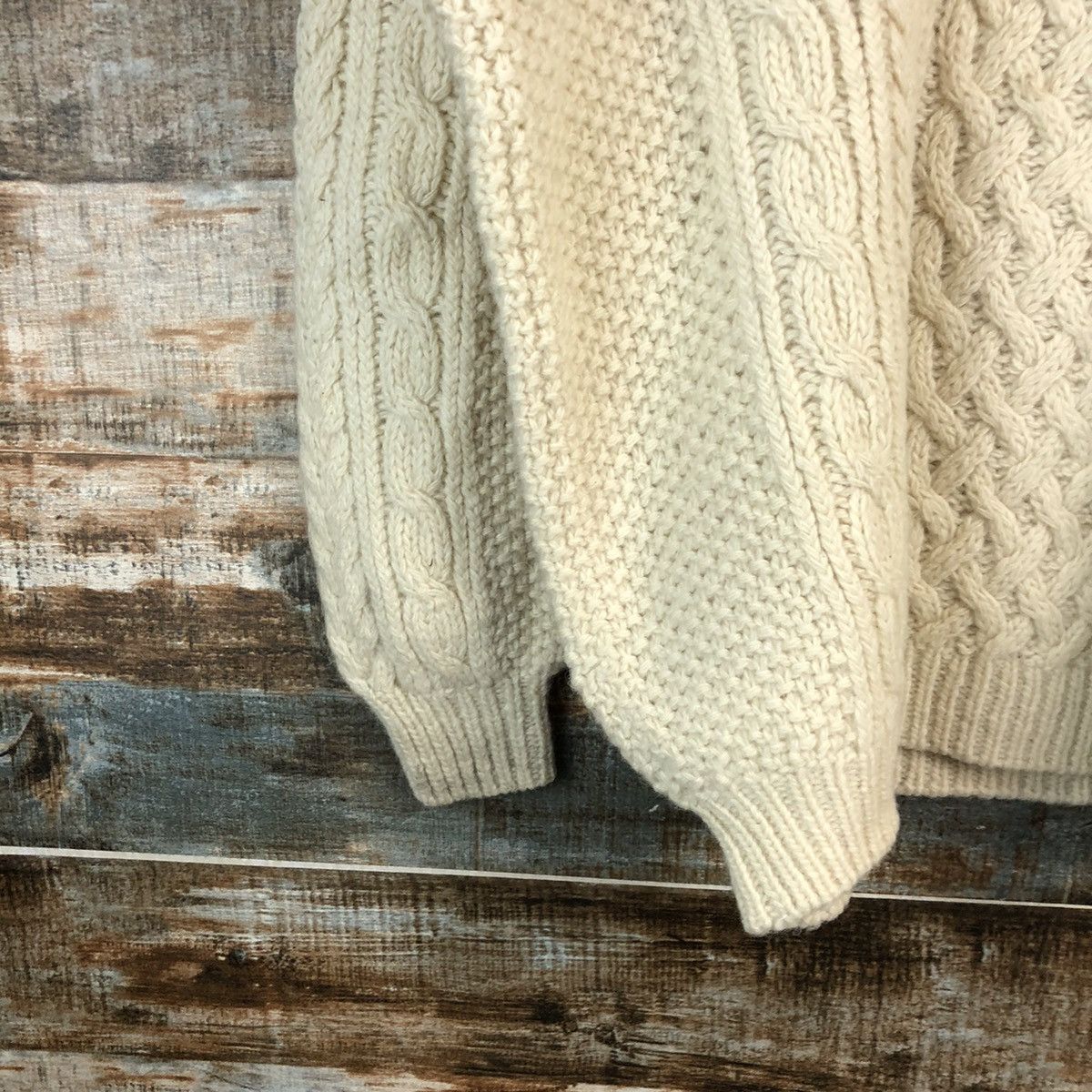 Japanese Brand Traders White Hand knit cable Knitwear #A2285 Size US L / EU 52-54 / 3 - 7 Thumbnail