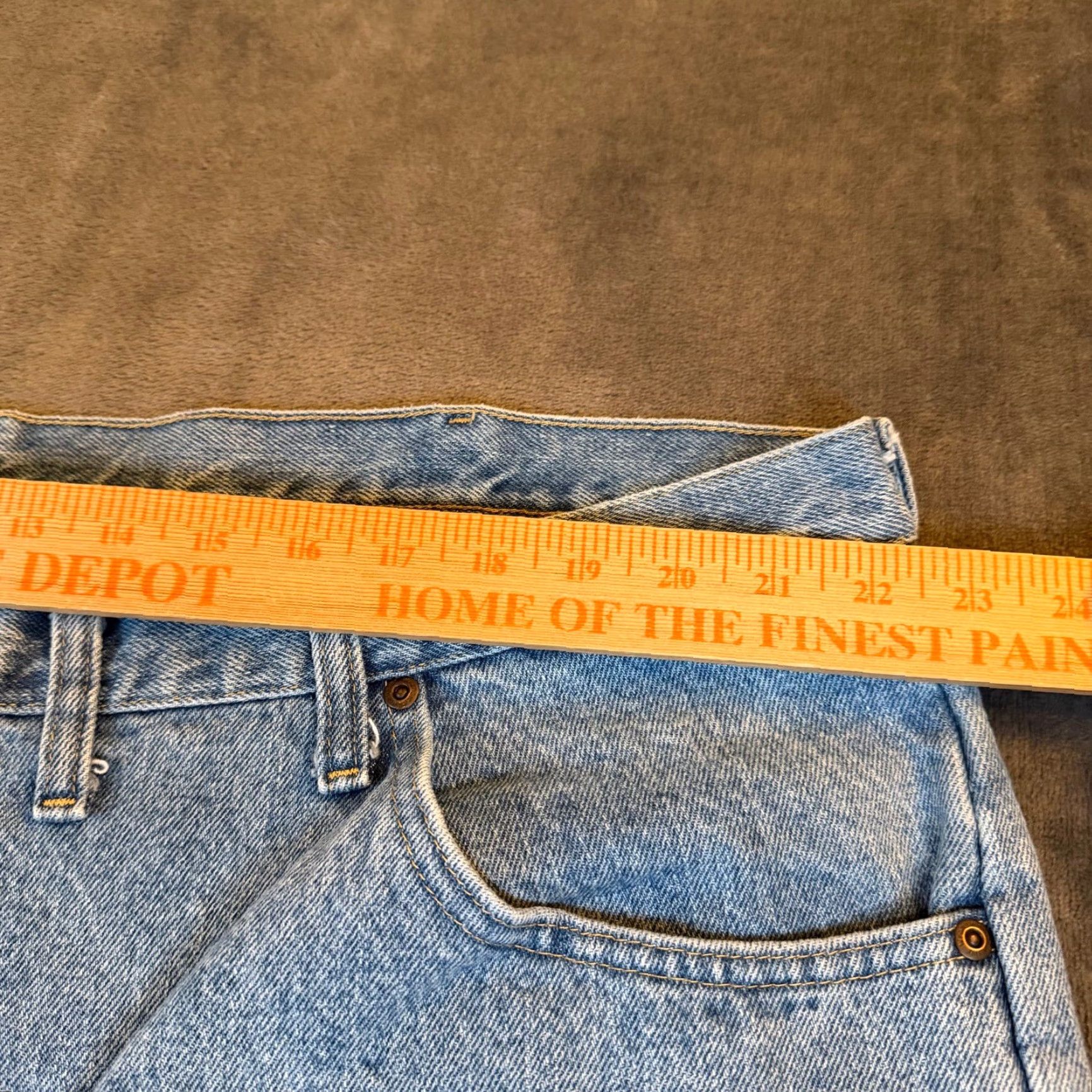 Wrangler Wrangler Jeans Mens Relaxed 44x30 Light Wash Denim 5-Pocket Casual Workwear Zip Button Stretch Straight Size US 44 / EU 60 - 7 Thumbnail