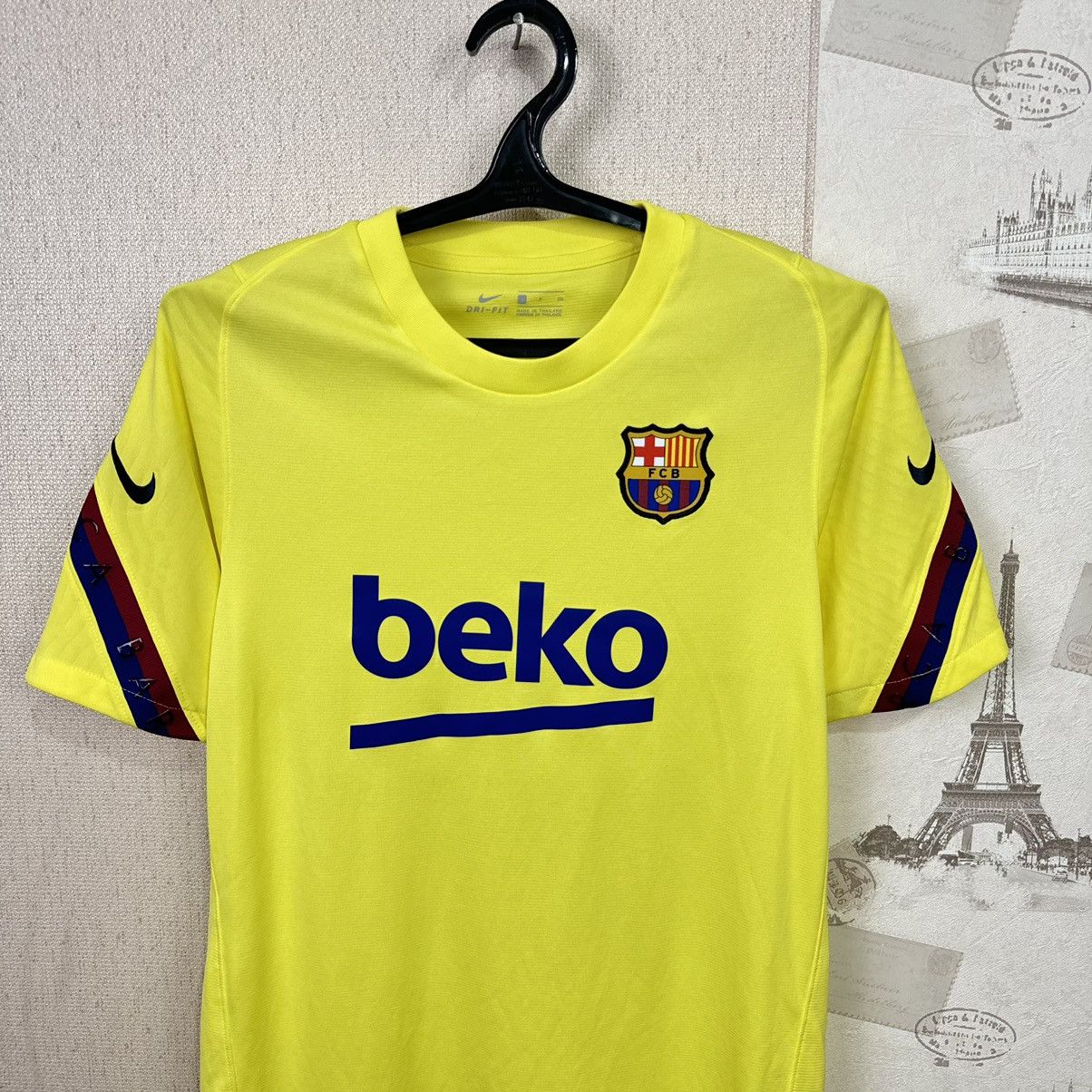 Nike Nike Barcelona 2020/21 Training Soccer Jersey Shirt S Size US S / EU 44-46 / 1 - 9 Thumbnail