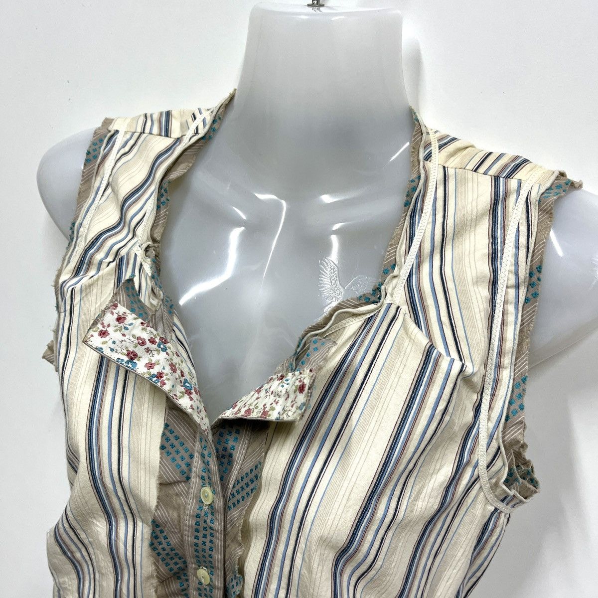 Marithe + Francois Girbaud Marithe Francois Girbaud Sleeveless Pleated Button Up Size S / US 4 / IT 40 - 3 Thumbnail