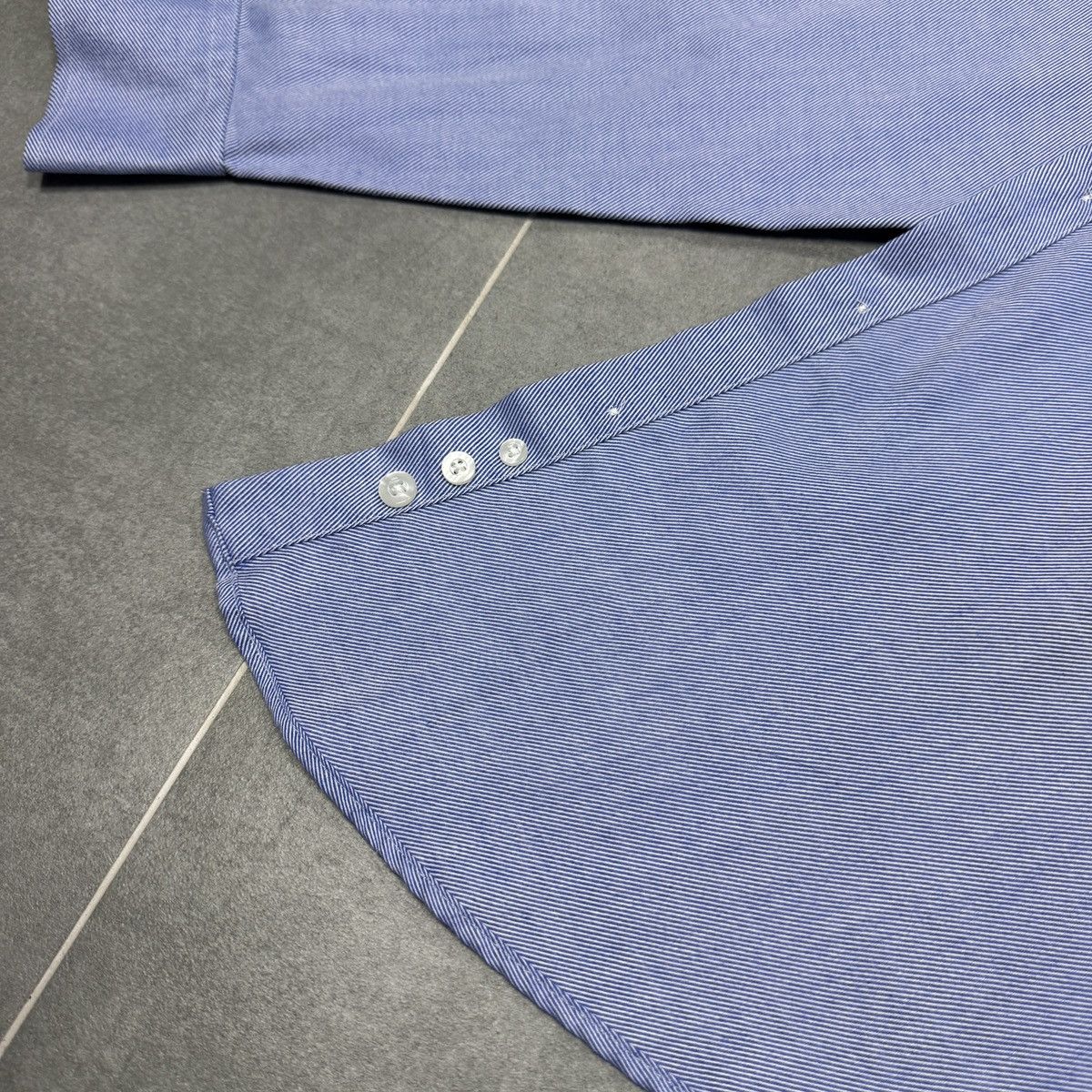 Yves Saint Laurent Vintage Yves Saint Laurent YSL Blue Button Shirt Long Sleeve Size US L / EU 52-54 / 3 - 14 Thumbnail