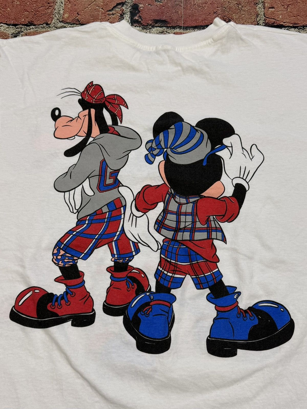 Disney Vintage 90s Disney Mickey Mouse Goofy Hip Hop Ocean City Tee Size US XXL / EU 58 / 5 - 6 Thumbnail