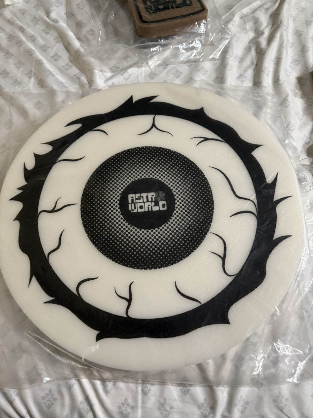 Travis Scott Travis Scott Astro World Eyeball Size ONE SIZE - 2 Thumbnail