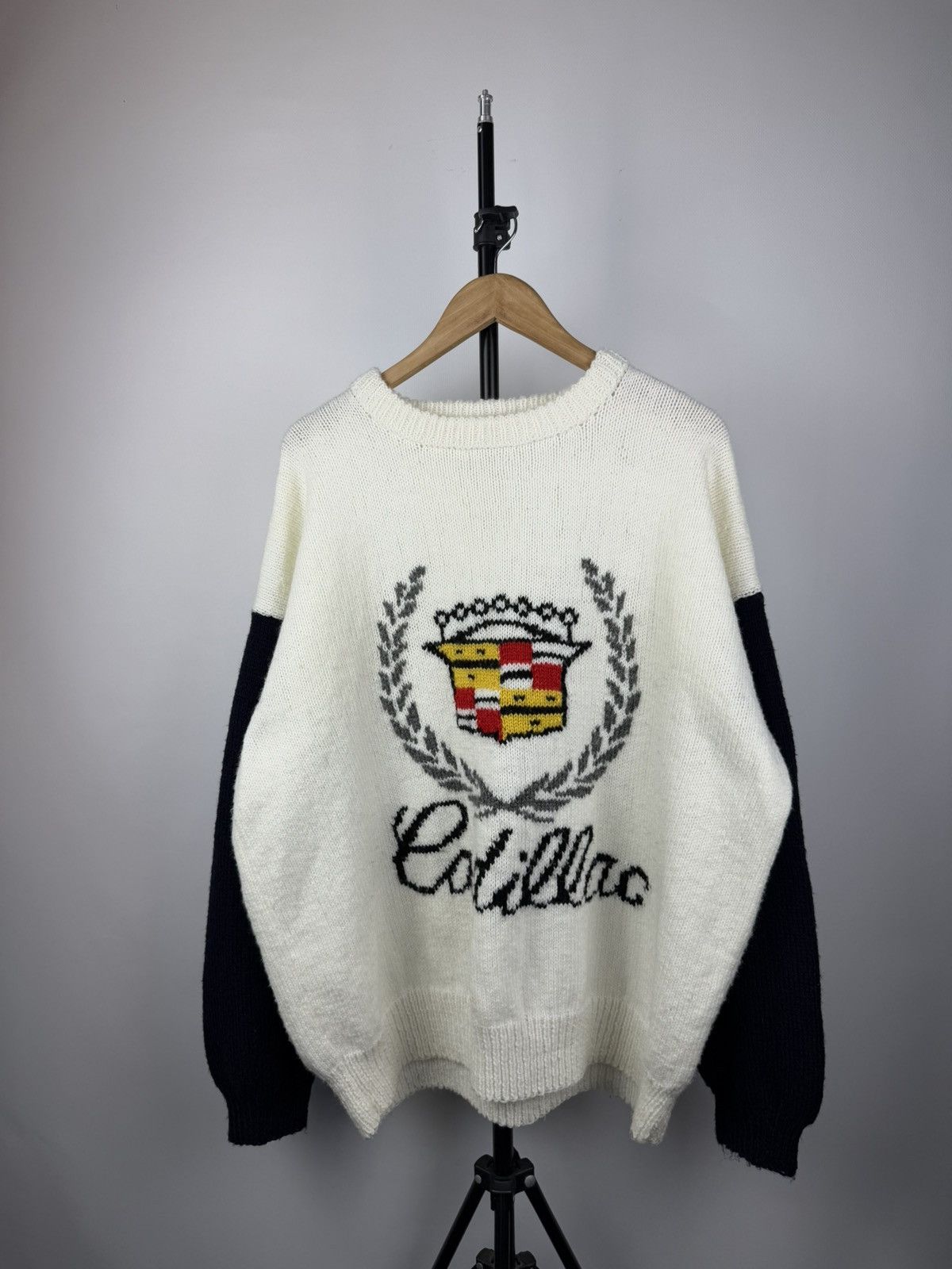 Cadillac Vintage 90's Cadillac Racing USA Logo Boxy Fit Knit Sweater Size US L / EU 52-54 / 3 - 1 Thumbnail