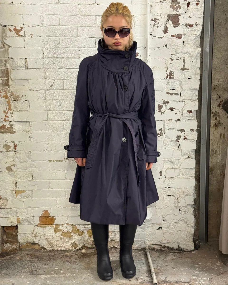 Armani Collezioni AW2010 Armani Collezioni Dark Purple Asymmetrical Light Trench Coat Size US S / EU 44-46 / 1 - 2 Thumbnail