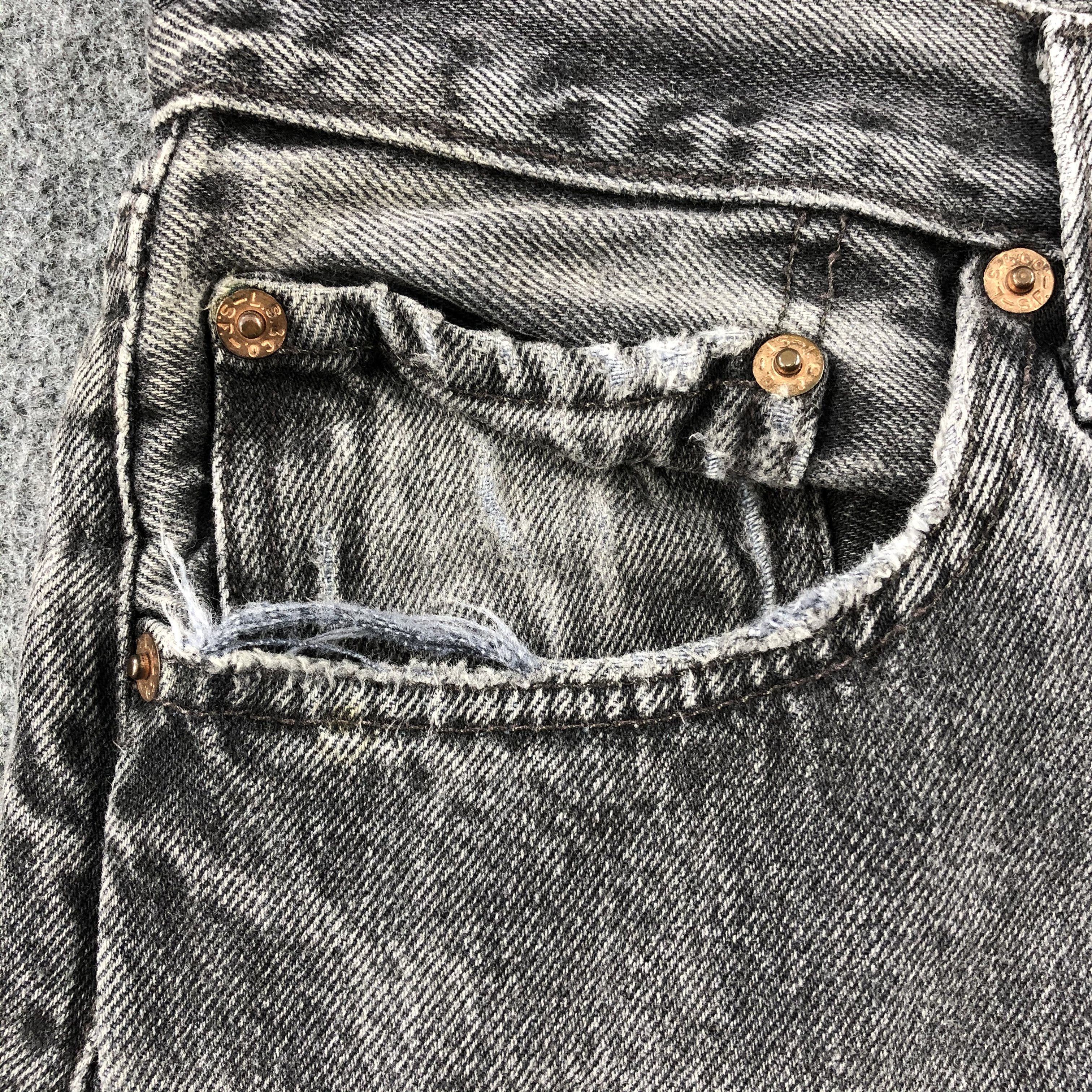 Levi's 90s Vintage Levis 501 Earth Tone Jeans-J1561 Size US 34 / EU 50 - 10 Thumbnail