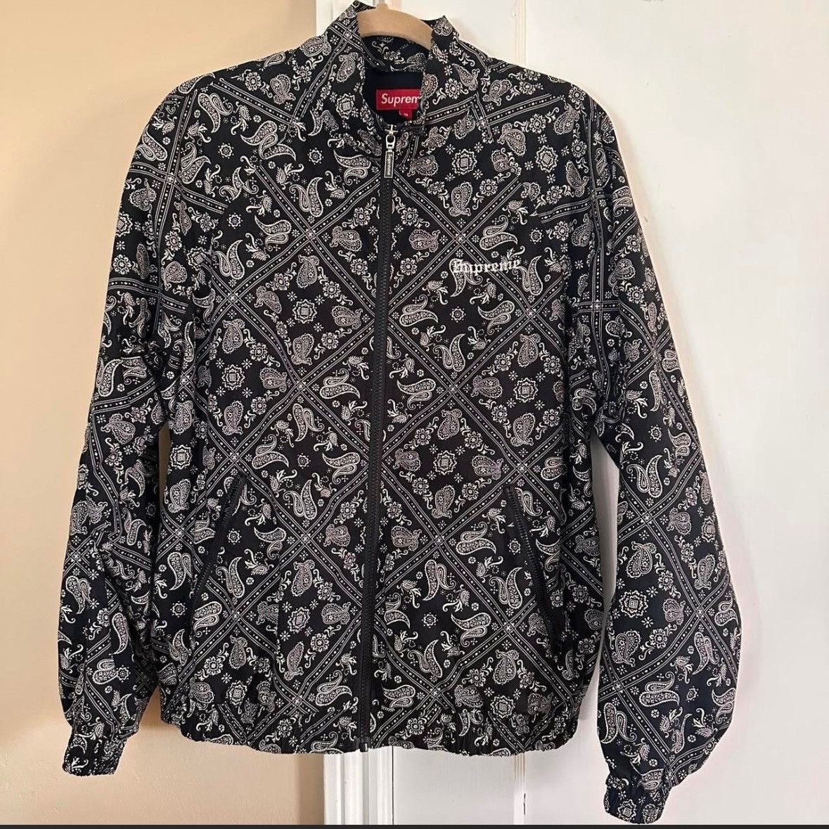 Supreme Supreme Bandana Track Jacket - SS18 (Black) Size US M / EU 48-50 / 2 - 1 Thumbnail