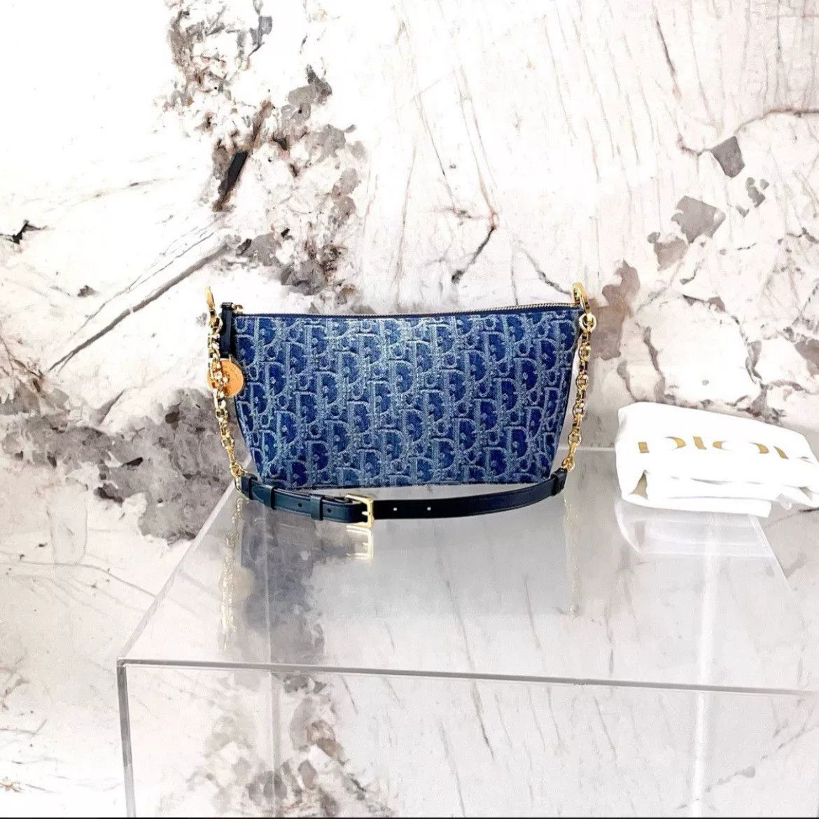 Dior Pre-loved Bag Very good condition Size ONE SIZE - 1 Thumbnail