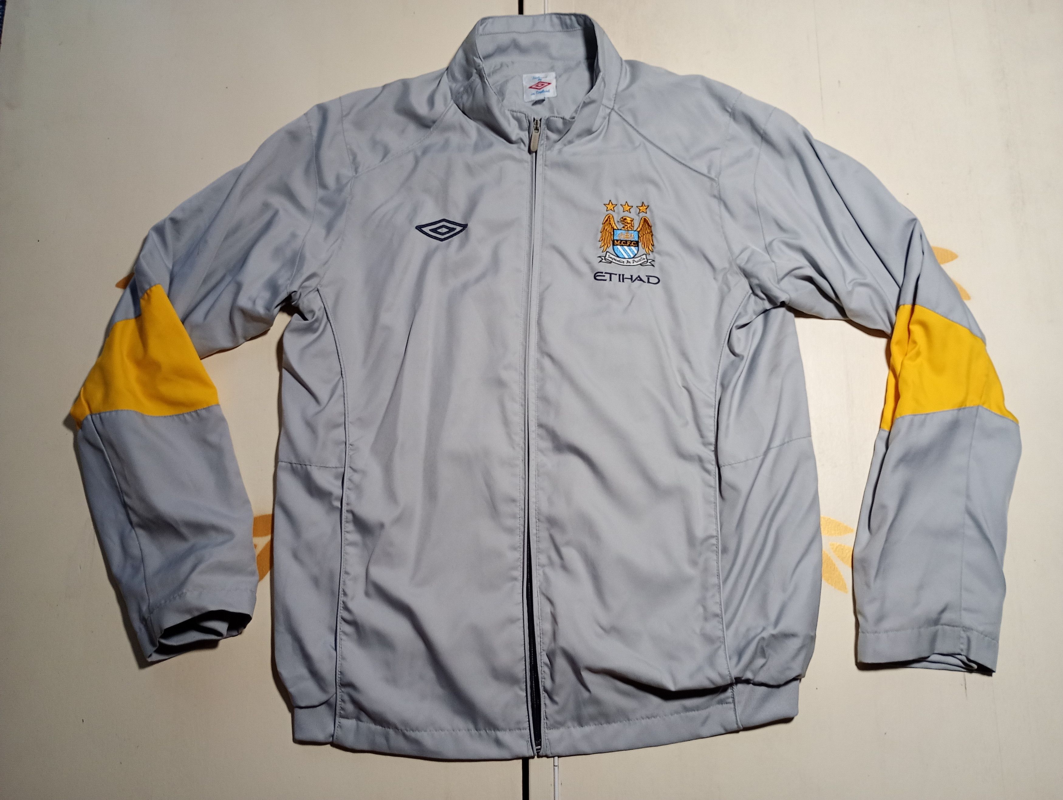 Umbro Umbro Manchester City TrackTop Jacket 2010-2011 Size US L / EU 52-54 / 3 - 1 Thumbnail