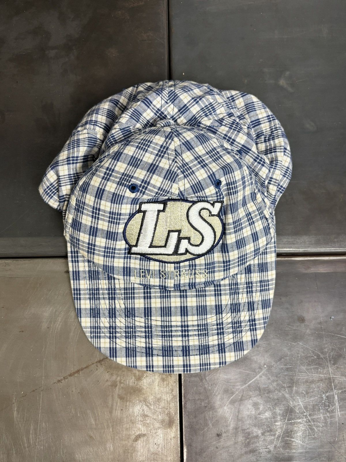 Levi's 1990s Levi's Cap 90s Vintage Plaid Baseball Hat Snapback Size ONE SIZE - 1 Thumbnail