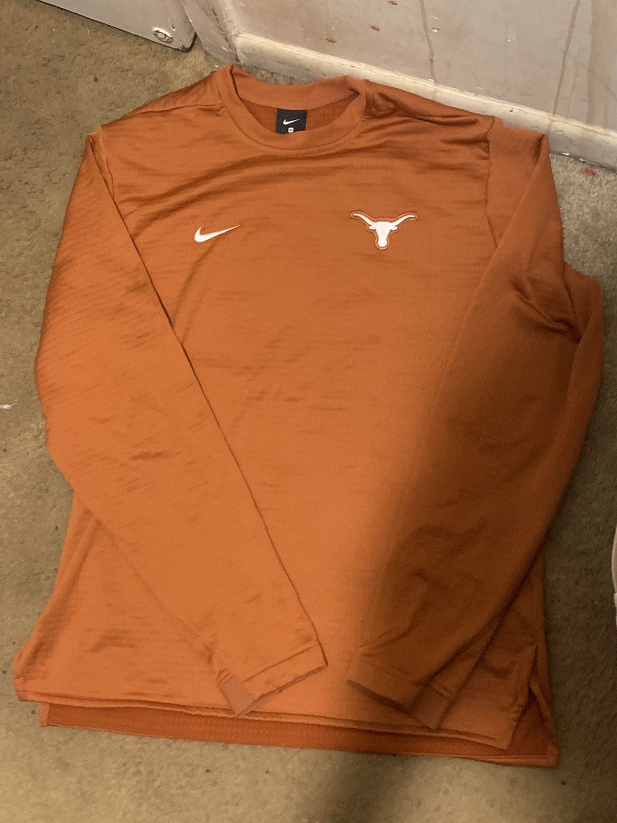 Nike Nike Bulls Long Sleeve Sweater/ T Shirt Size US M / EU 48-50 / 2 - 1 Thumbnail