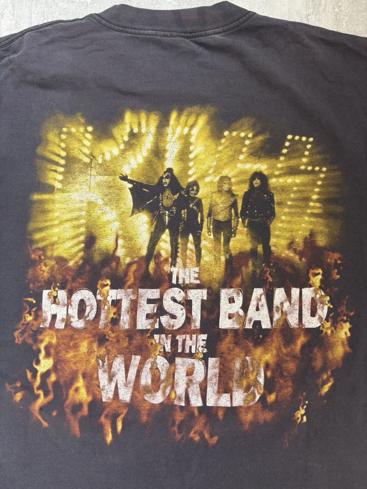 KISS Vintage 1996-97 KISS Alive Worldwide Tour T-Shirt Size US XL / EU 56 / 4 - 5 Thumbnail
