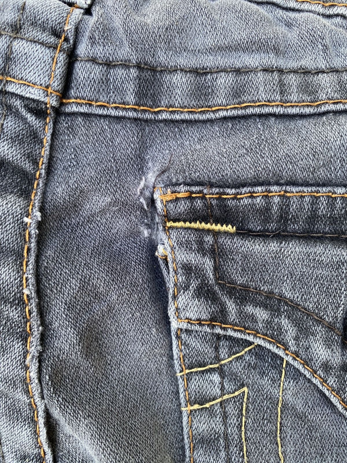 Japanese Brand × Le Grande Bleu (L.G.B.) × True Religion True Religion Flare Distressed Denim Size 26" / US 2 / IT 38 - 17 Thumbnail