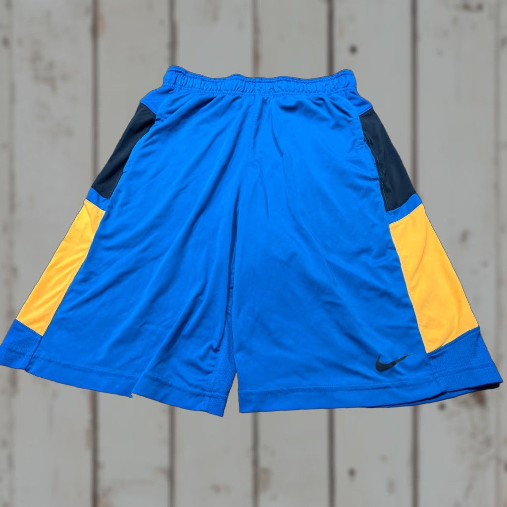 Nike VINTAGE Nike Athletic Shorts Blue Mens Small S Activewear 21.75 Inseam Sports Cross Training Size US 29 - 1 Thumbnail