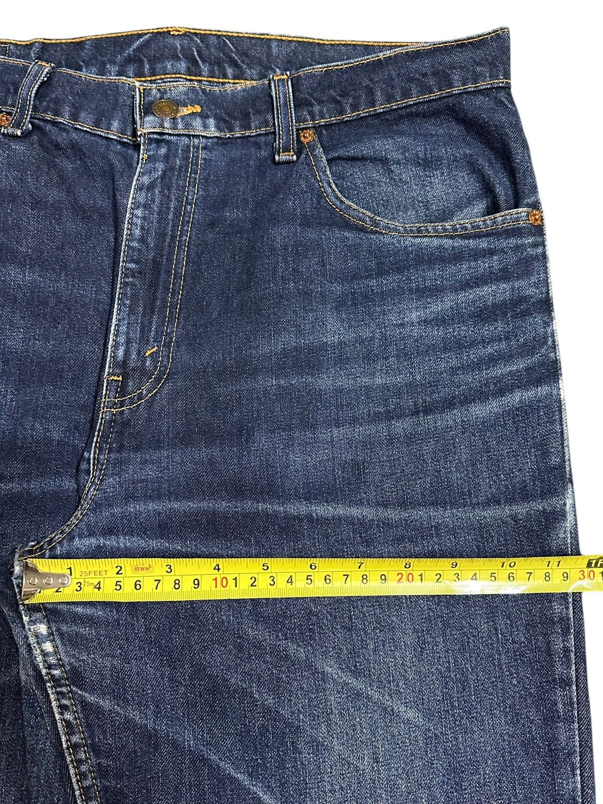 Levi's Vintage 90s Levis 605 Orange Tab Faded Wash Baggy Jeans Size US 36 / EU 52 - 16 Thumbnail