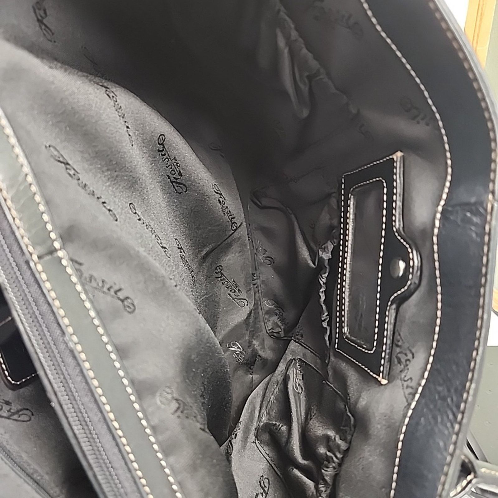 Fossil FOSSIL Black Cowhide Leather Tote Shoulder Handbag Carryall Size ONE SIZE - 8 Thumbnail