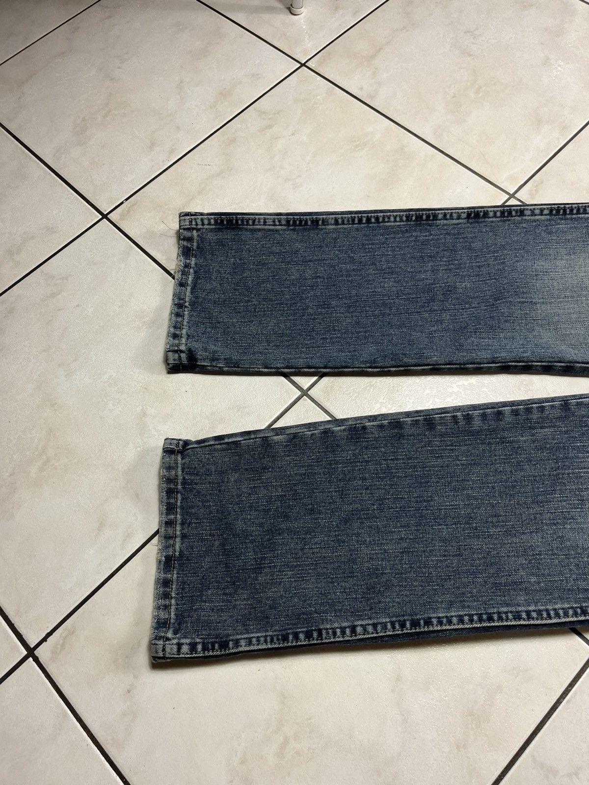 Vintage × Wrangler Vintage Wrangler cowboy cut distressed washed denim jeans Size US 33 - 9 Thumbnail