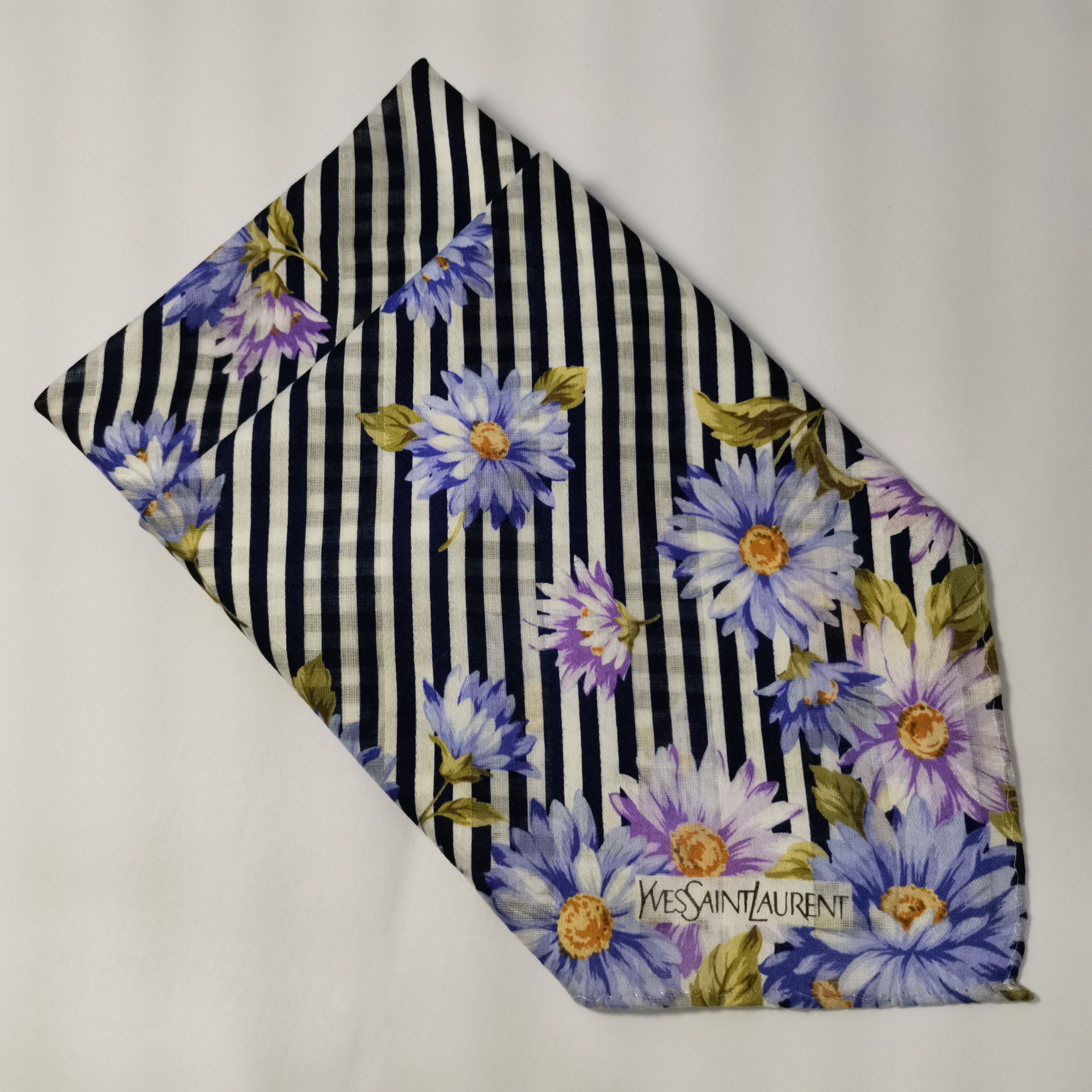 Yves Saint Laurent YVES SAINT LAUREN BANDANA/ SCARF/ HANDKERCHIEF Size ONE SIZE - 1 Thumbnail