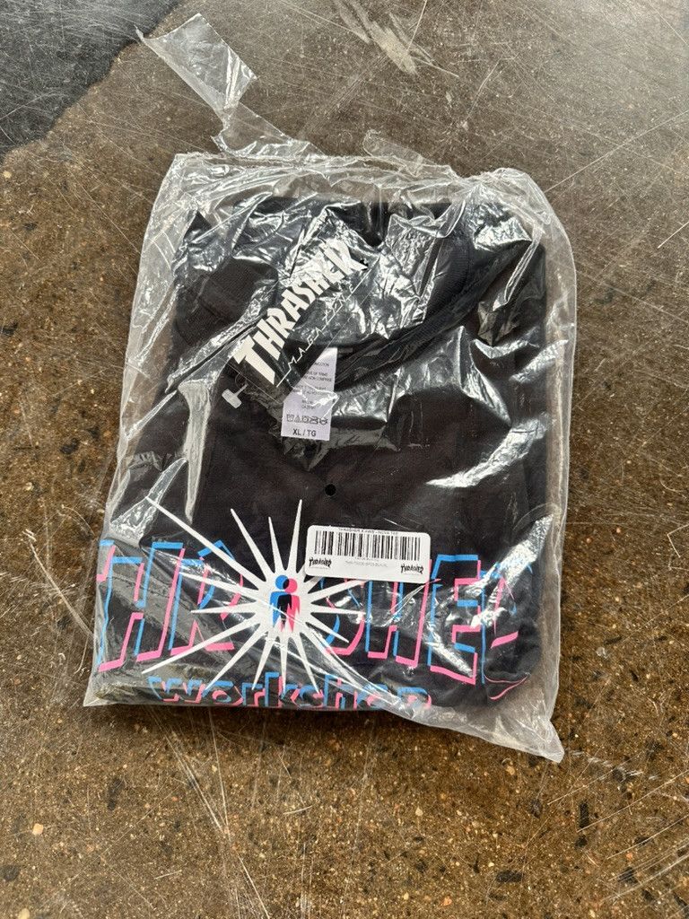 Alien Workshop × Thrasher THRASHER x ALIEN WORKSHOP Nova Tee XL Size US XL / EU 56 / 4 - 2 Thumbnail