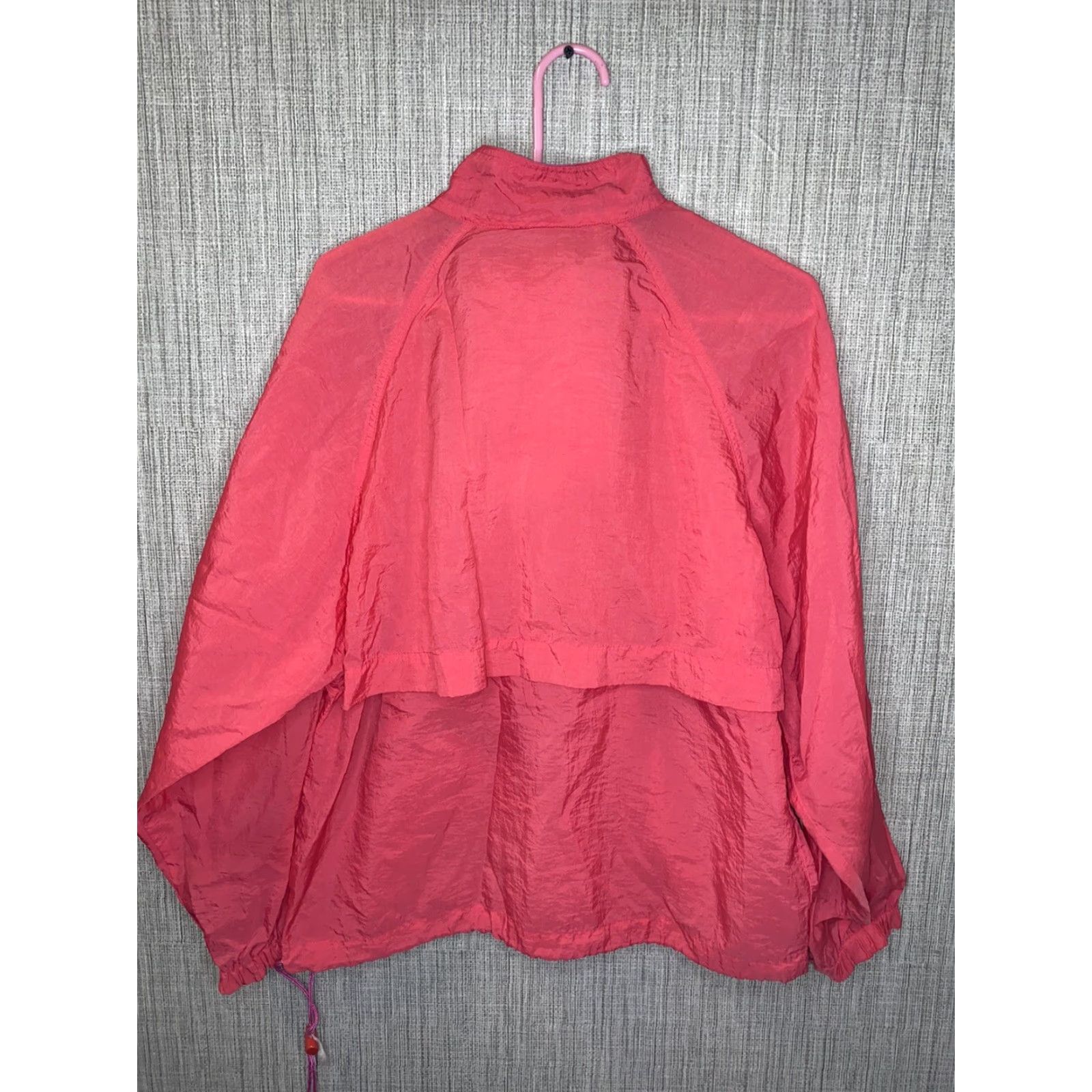 Reebok VINTAGE Reebok Pink Womens Windbreaker Size M User: VINTAGE Reebok Pink Womens Windbreaker Size M Size M / US 6-8 / IT 42-44 - 4 Thumbnail